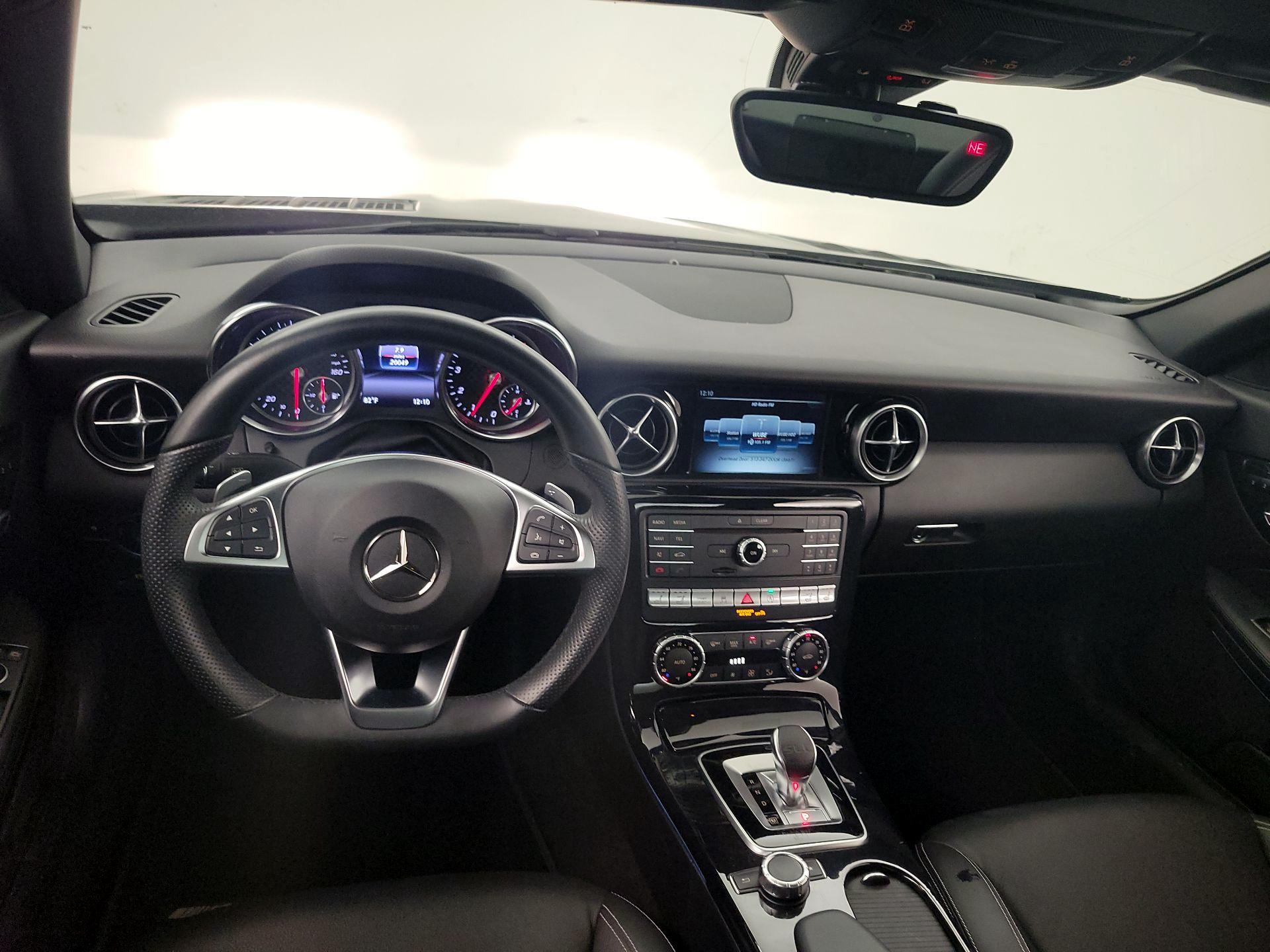 Thumbnail: 2020 Mercedes-Benz SLC - 9