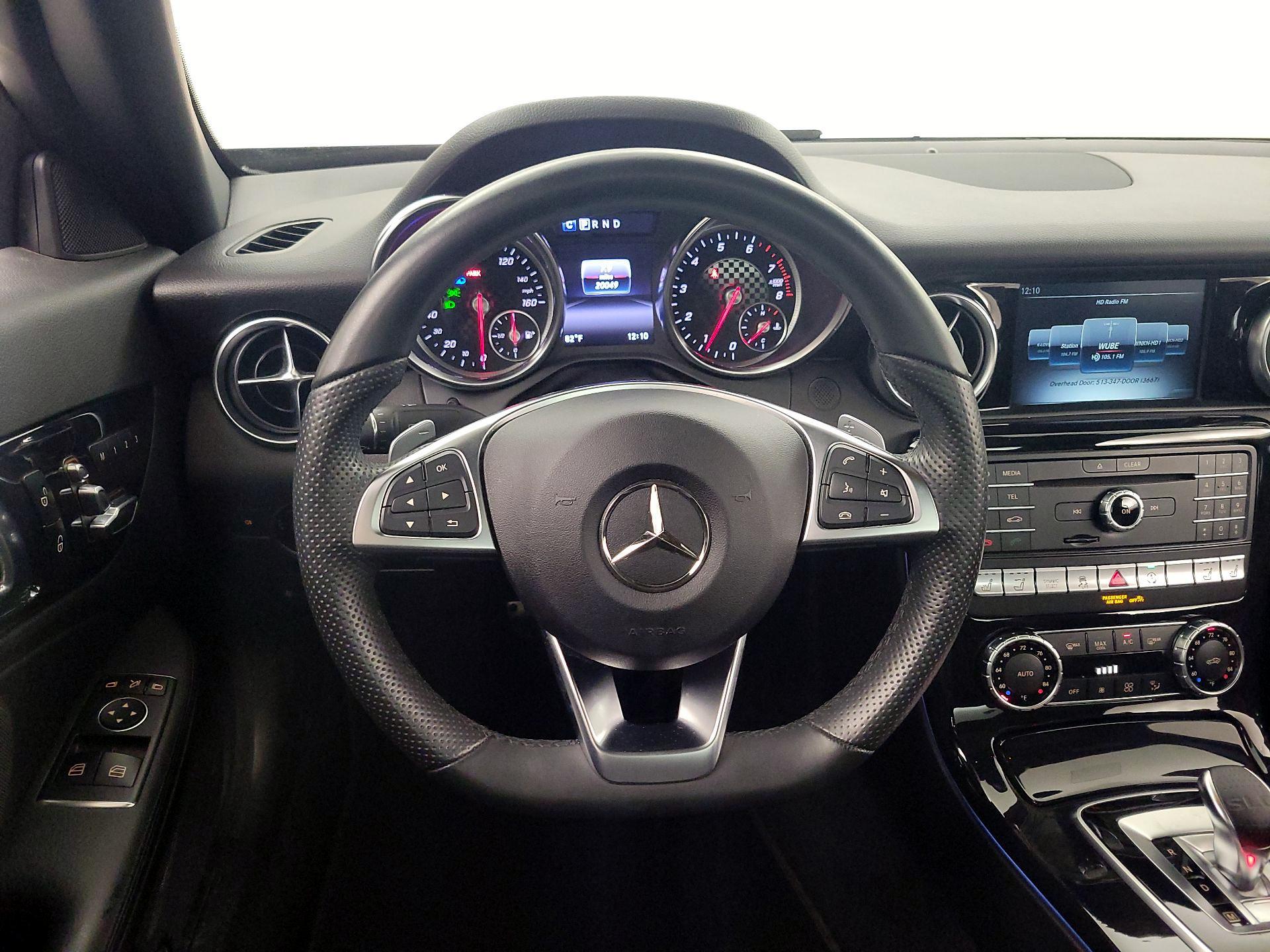 Thumbnail: 2020 Mercedes-Benz SLC - 10