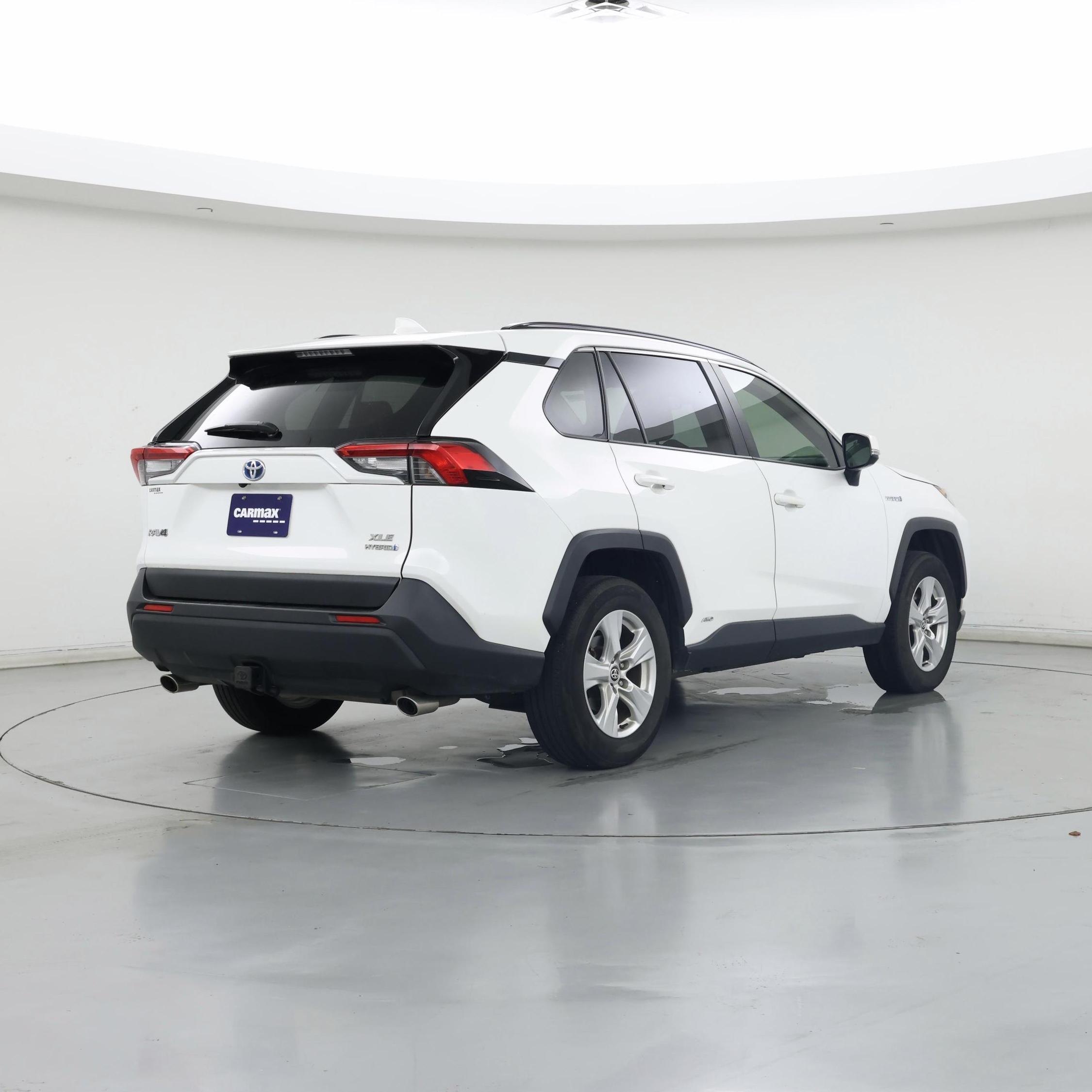 Thumbnail: 2020 Toyota RAV4 - 8