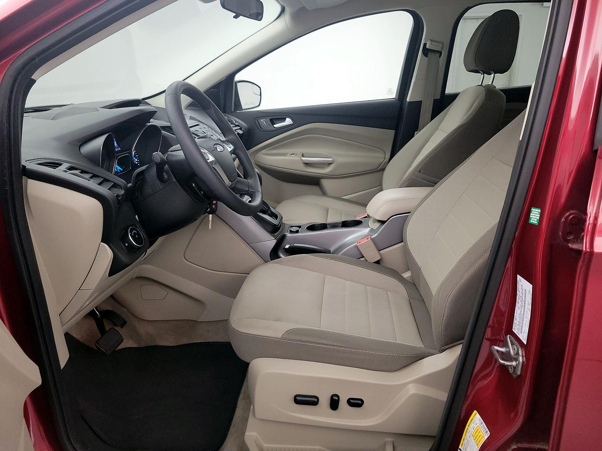 Thumbnail: 2016 Ford Escape - 11