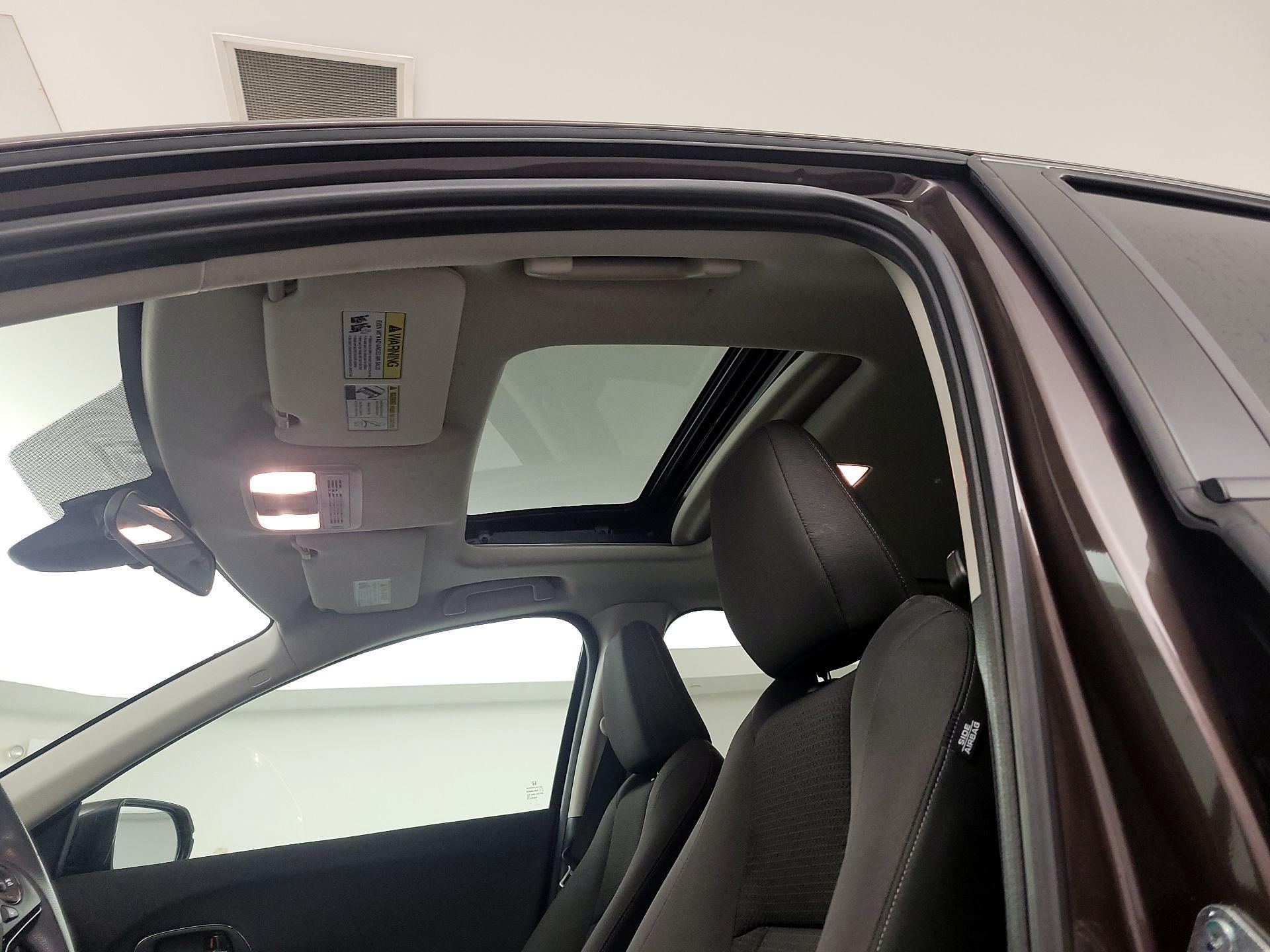 Thumbnail: 2021 Honda HR-V - 19