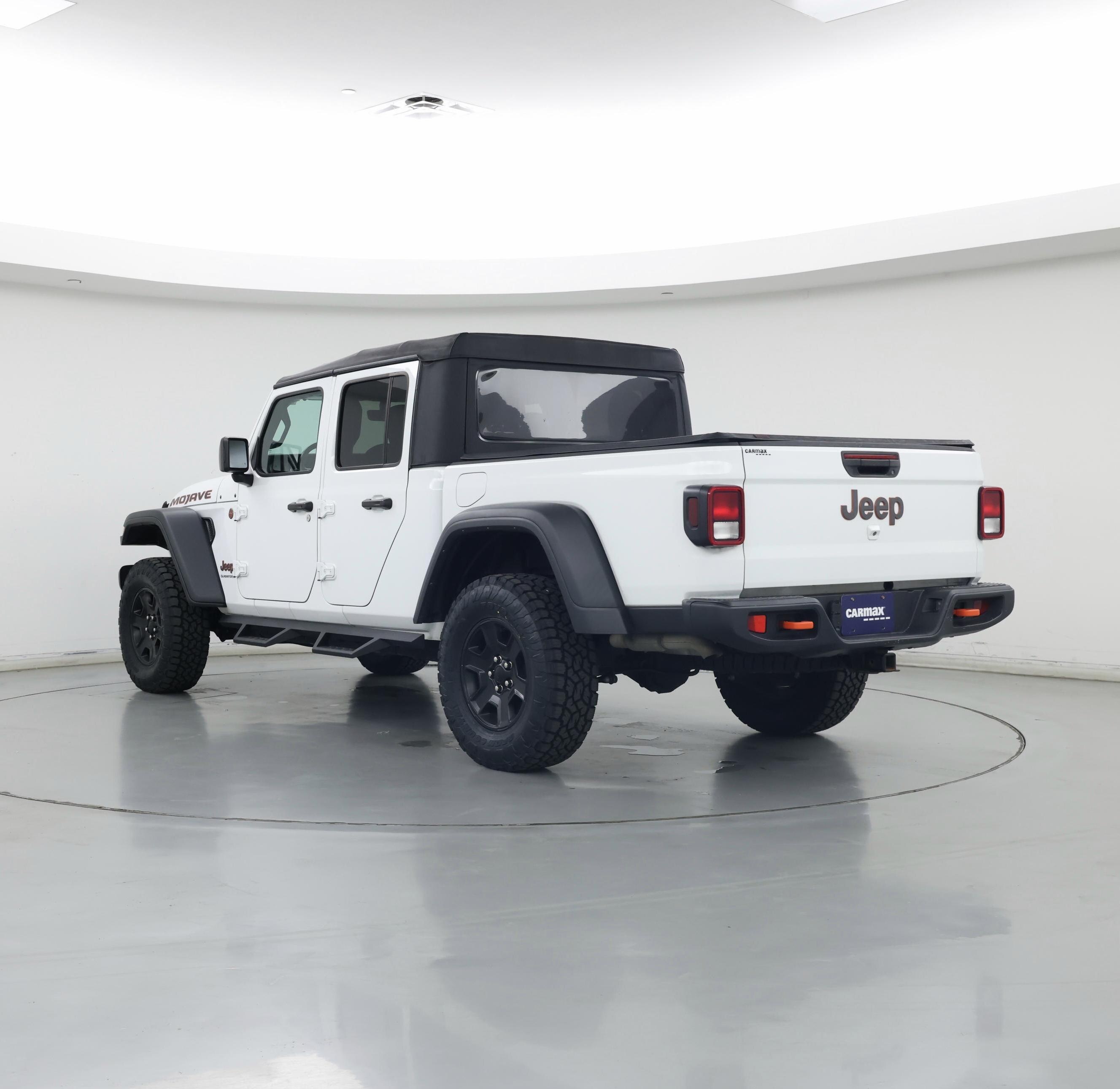 Thumbnail: 2023 Jeep Gladiator - 2