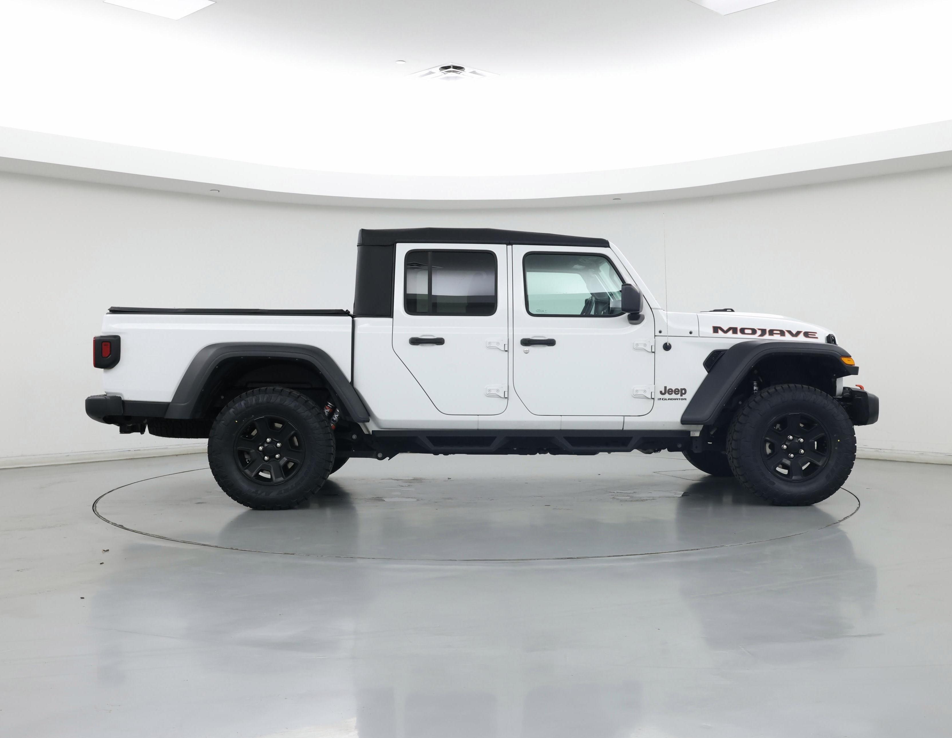 Thumbnail: 2023 Jeep Gladiator - 7