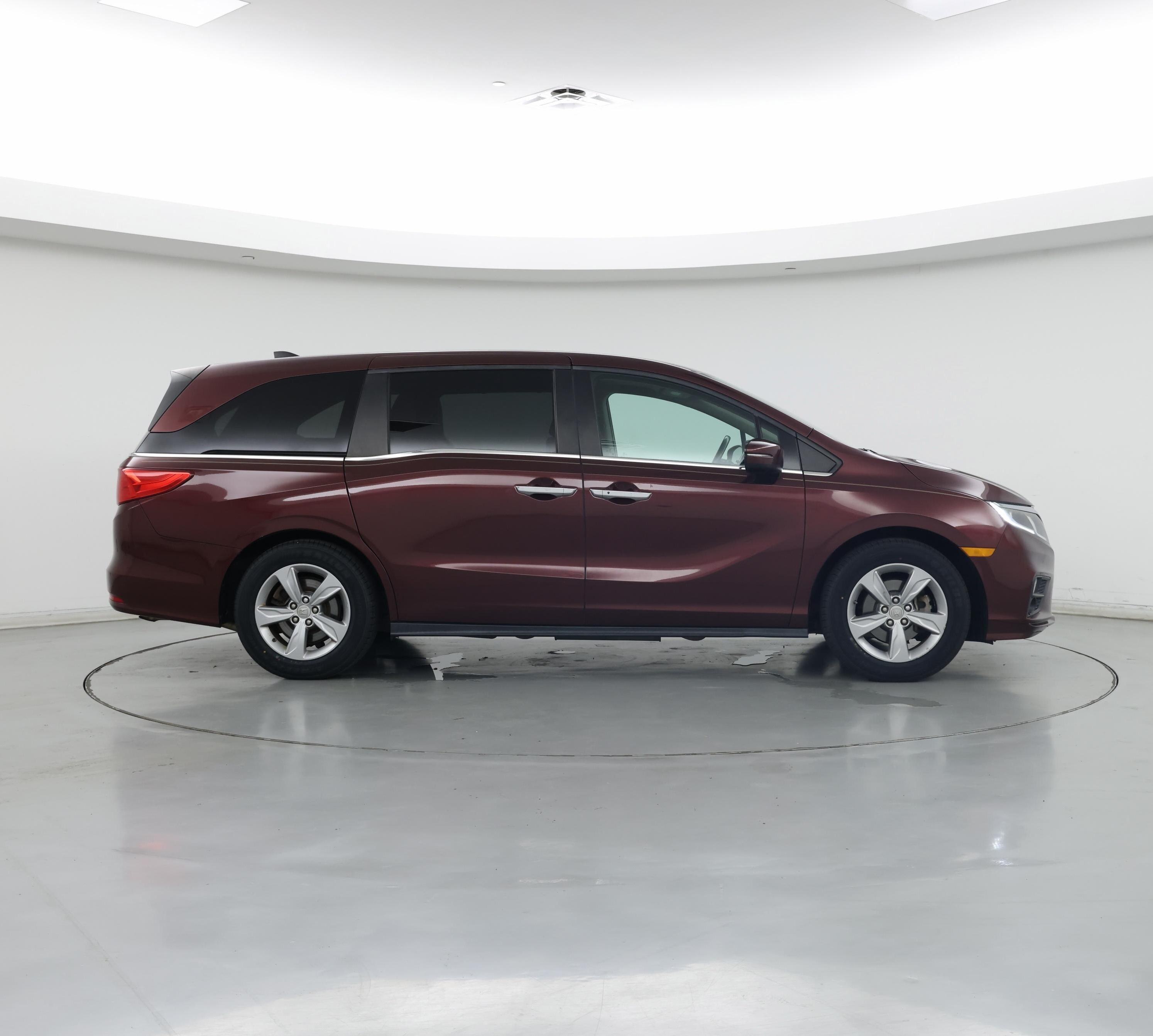 Thumbnail: 2018 Honda Odyssey - 7