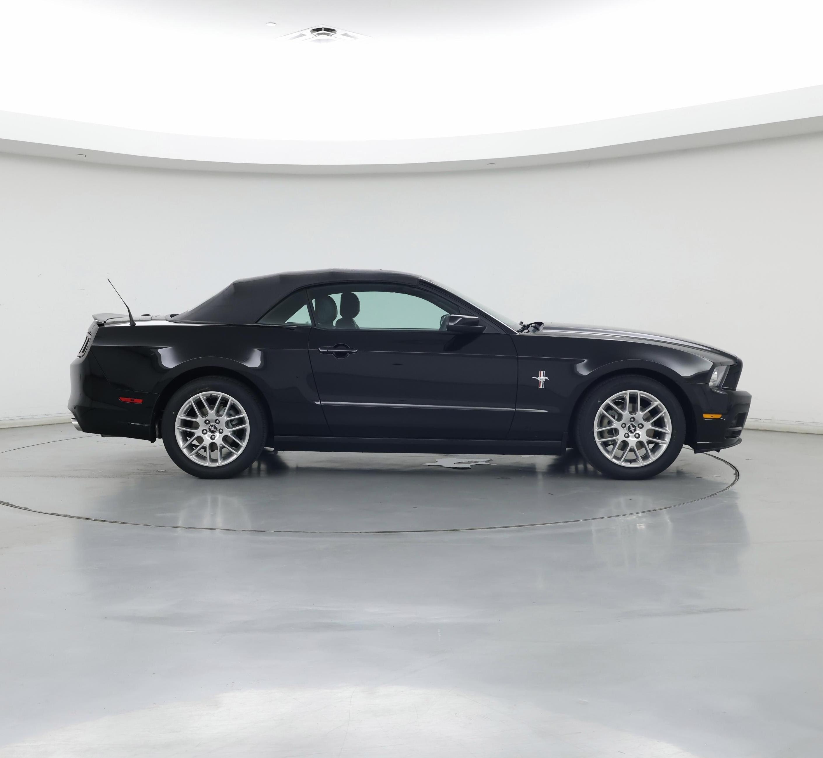 Thumbnail: 2014 Ford Mustang - 7