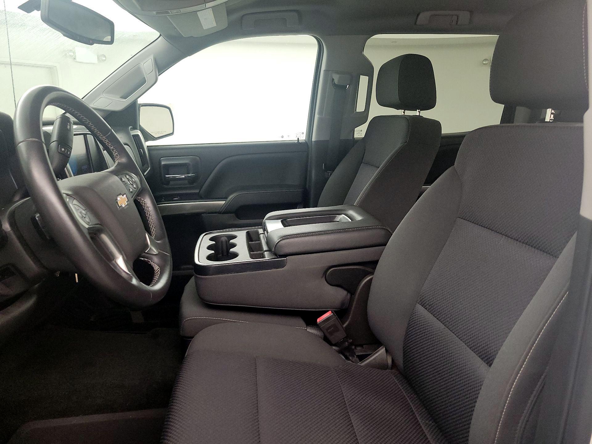Thumbnail: 2018 Chevrolet Silverado 1500 - 11