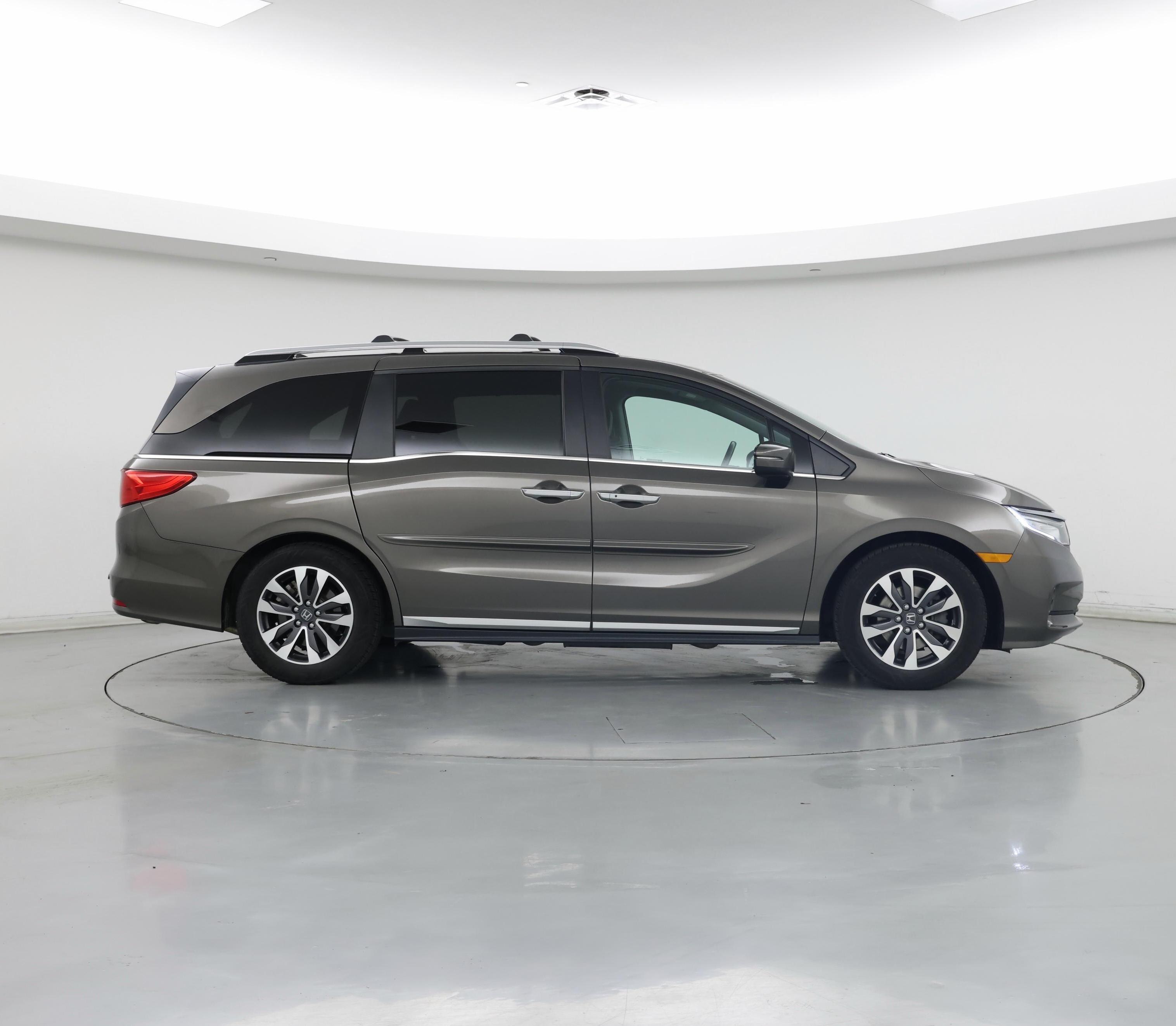Thumbnail: 2022 Honda Odyssey - 7