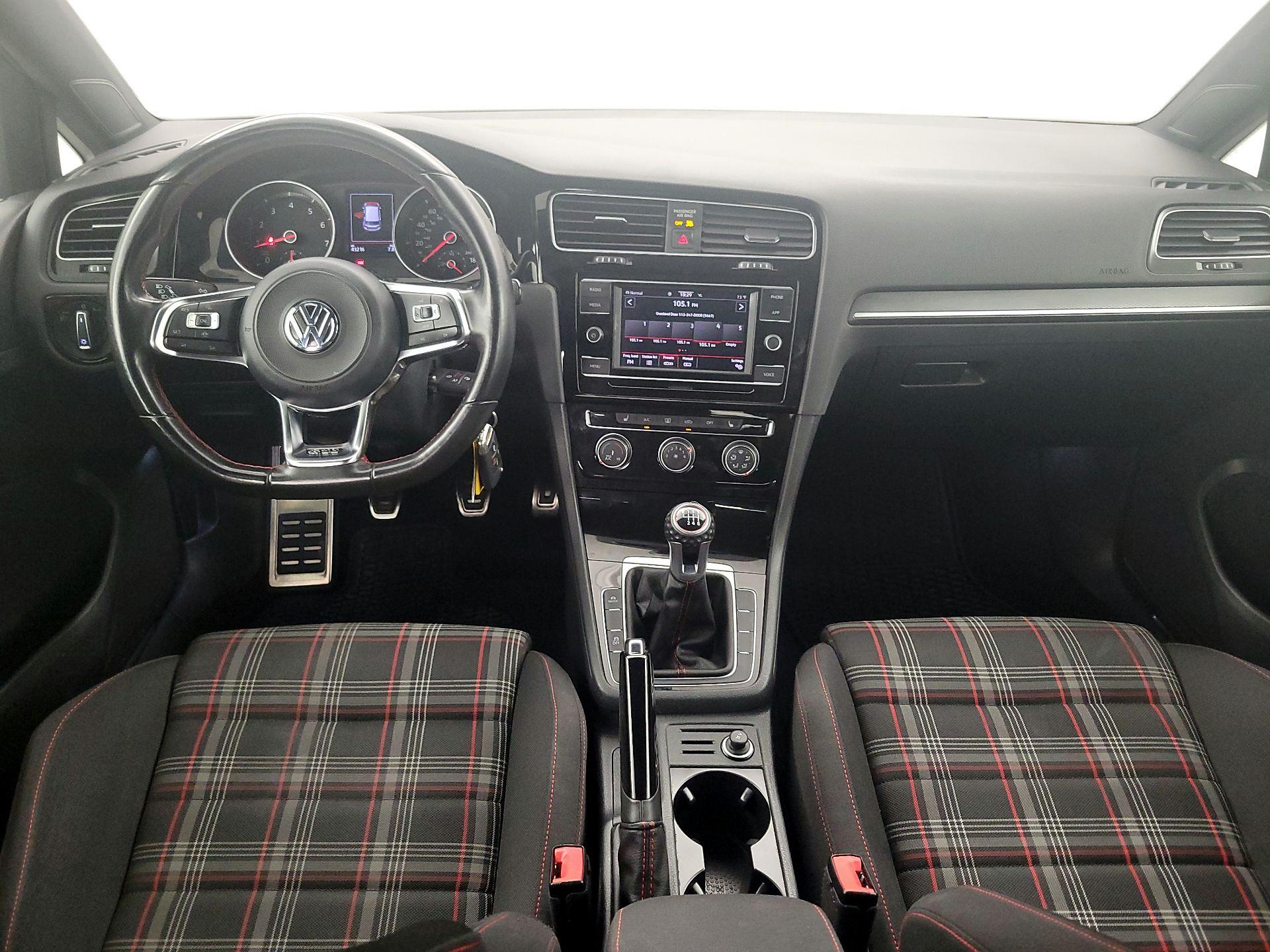 Thumbnail: 2021 Volkswagen Golf - 9