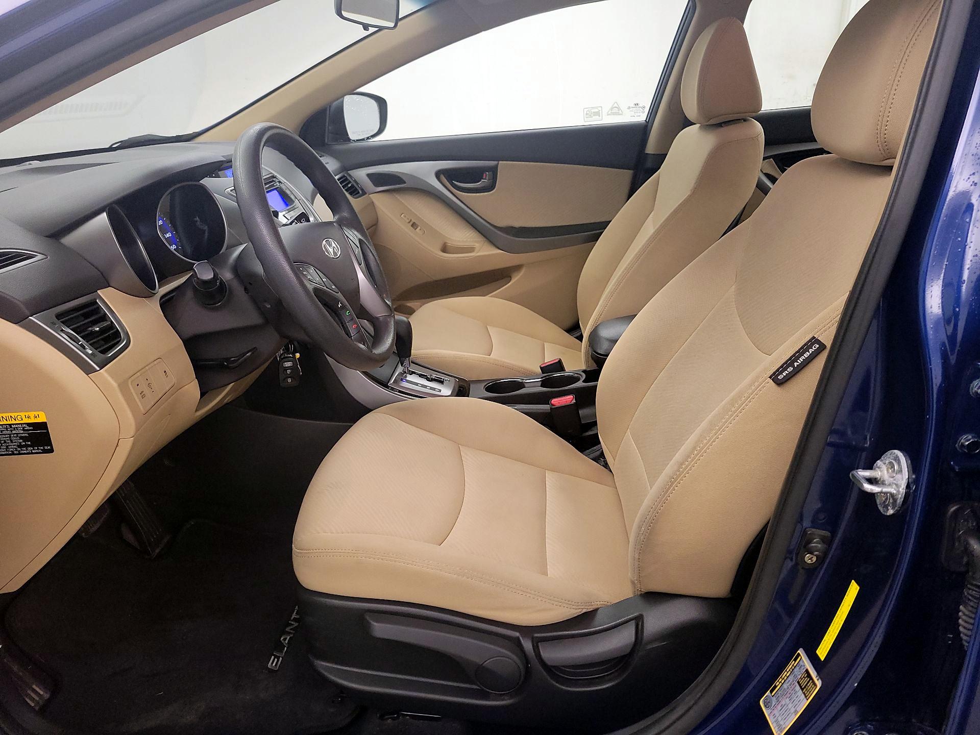 Thumbnail: 2013 Hyundai Elantra - 11