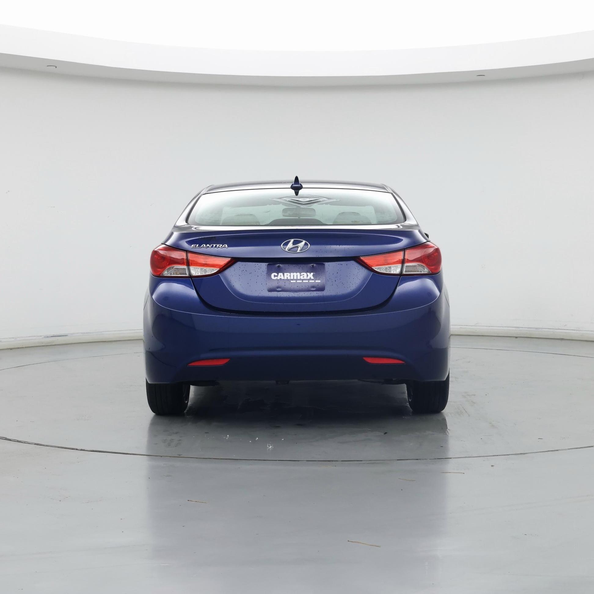 Thumbnail: 2013 Hyundai Elantra - 6