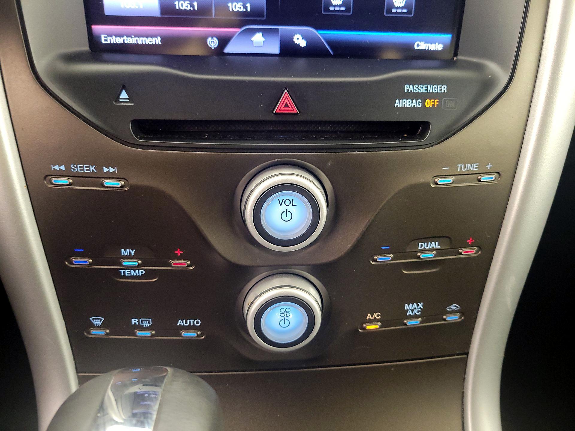 Thumbnail: 2013 Ford Edge - 16