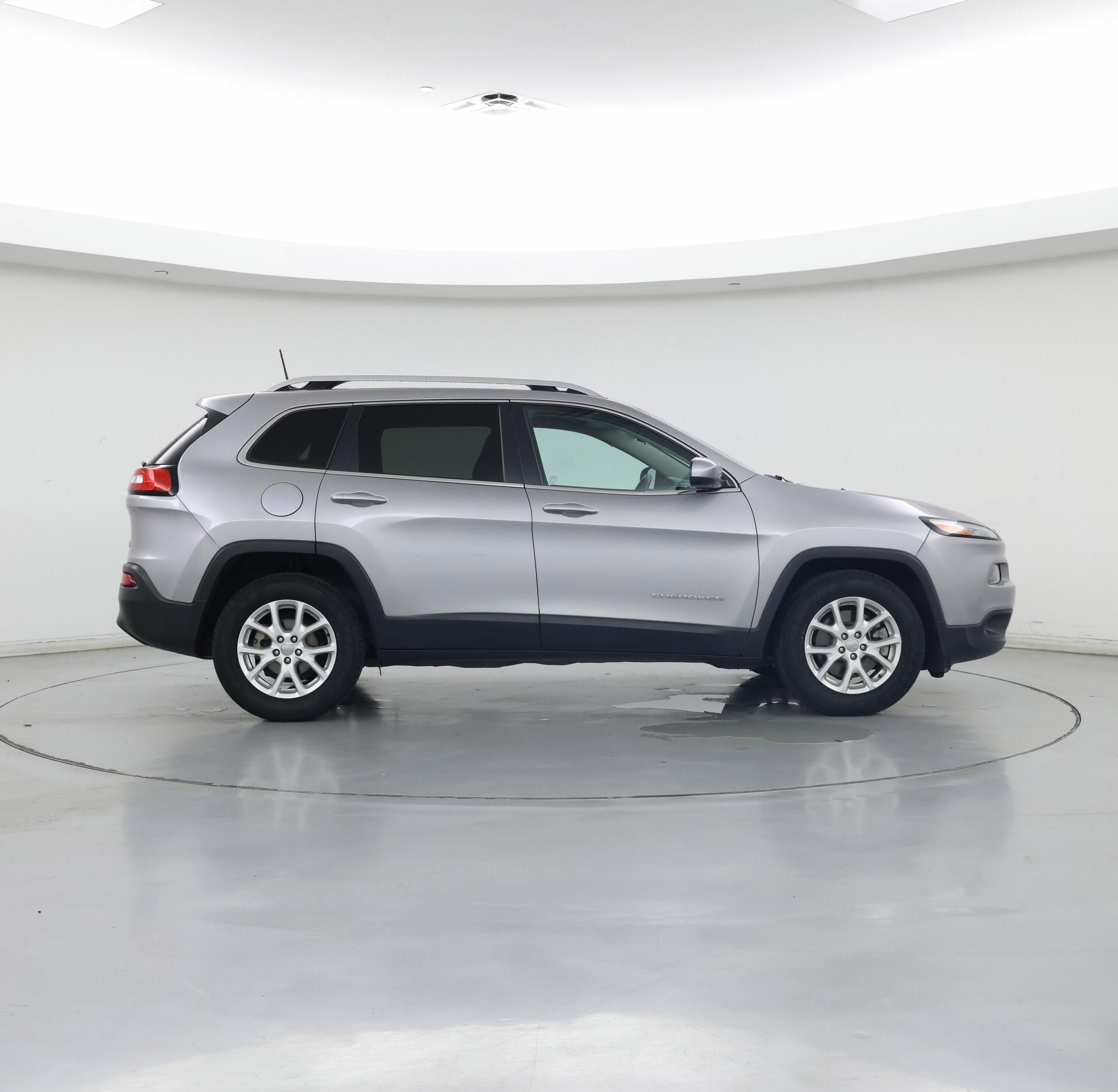 Thumbnail: 2018 Jeep Cherokee - 7
