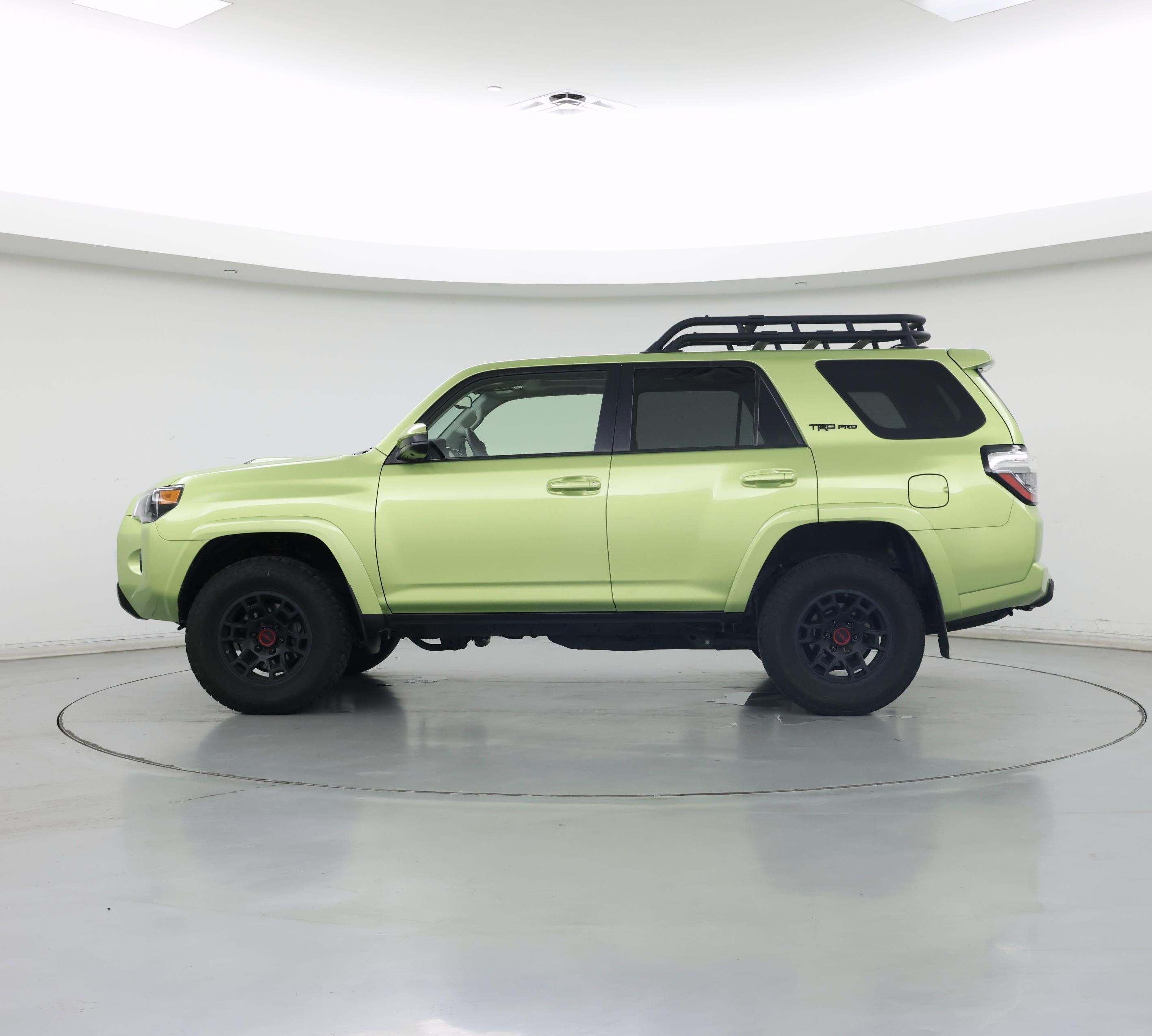 Thumbnail: 2022 Toyota 4Runner - 3