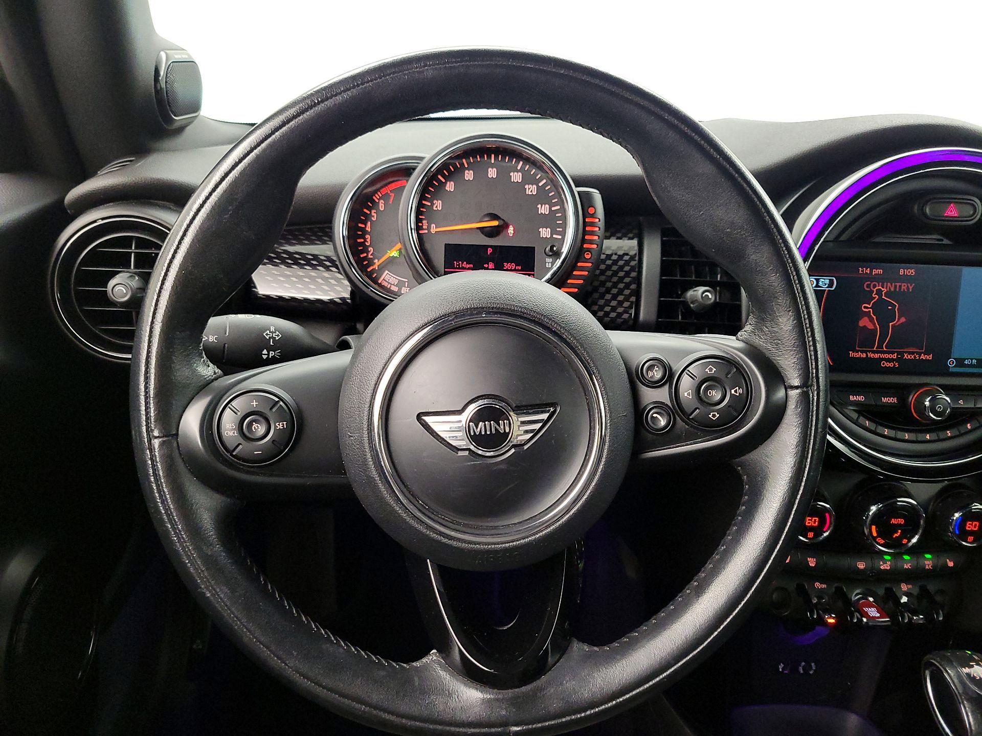 Thumbnail: 2016 MINI Cooper - 10