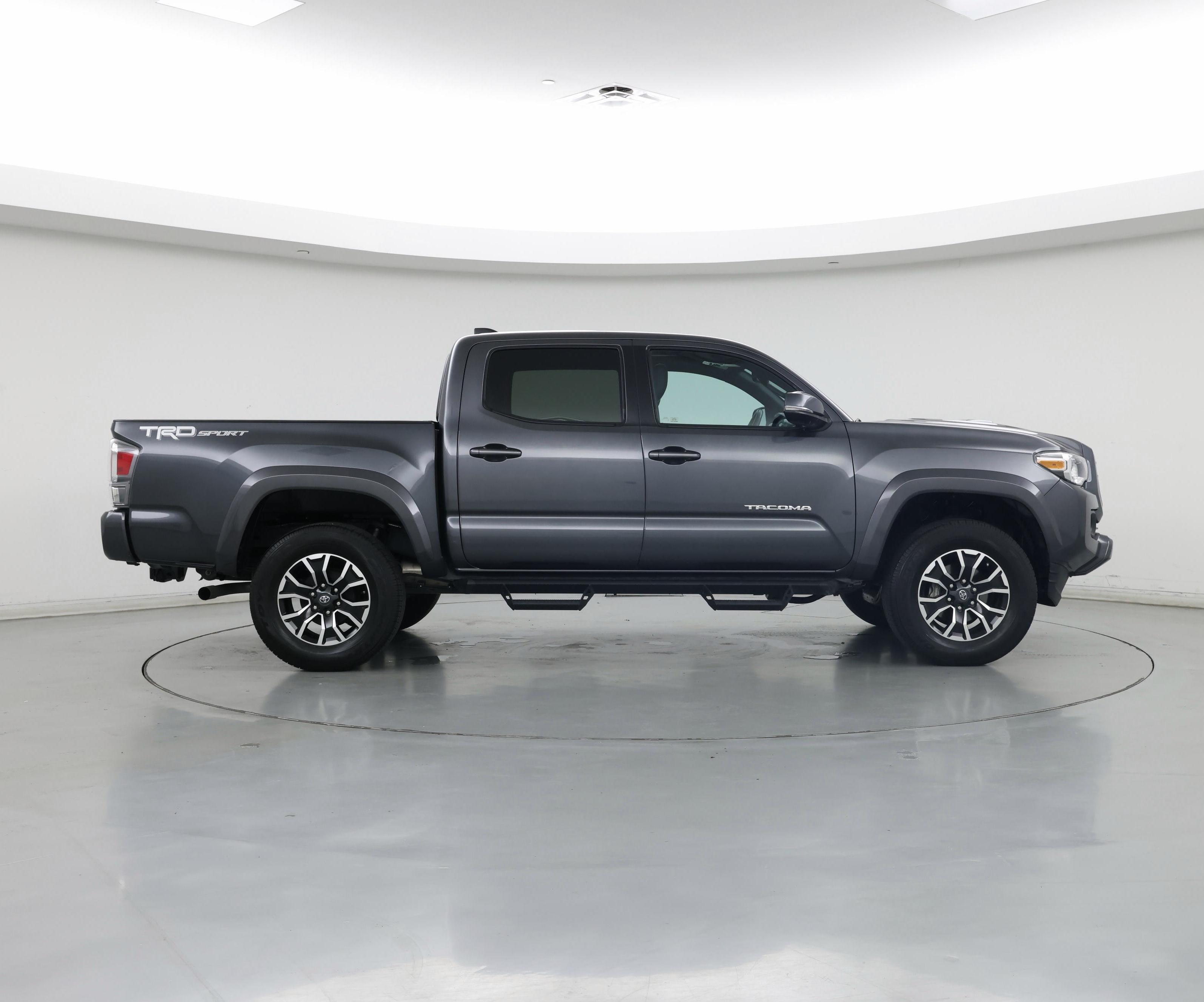 Thumbnail: 2021 Toyota Tacoma - 7
