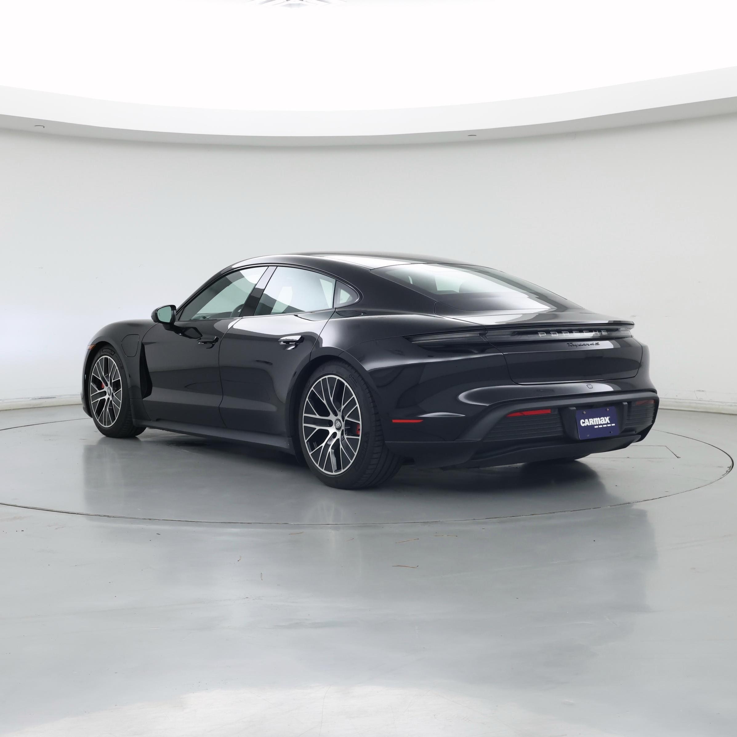 Thumbnail: 2023 Porsche Taycan - 2
