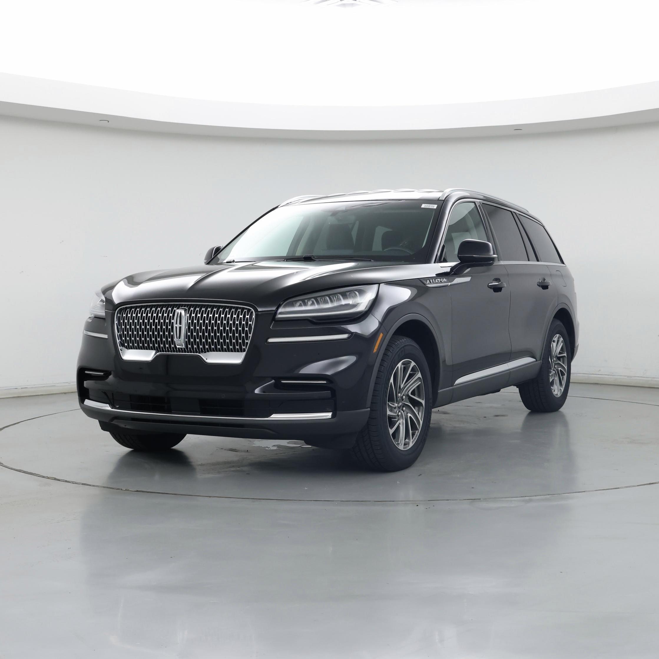 Thumbnail: 2021 Lincoln Aviator - 4