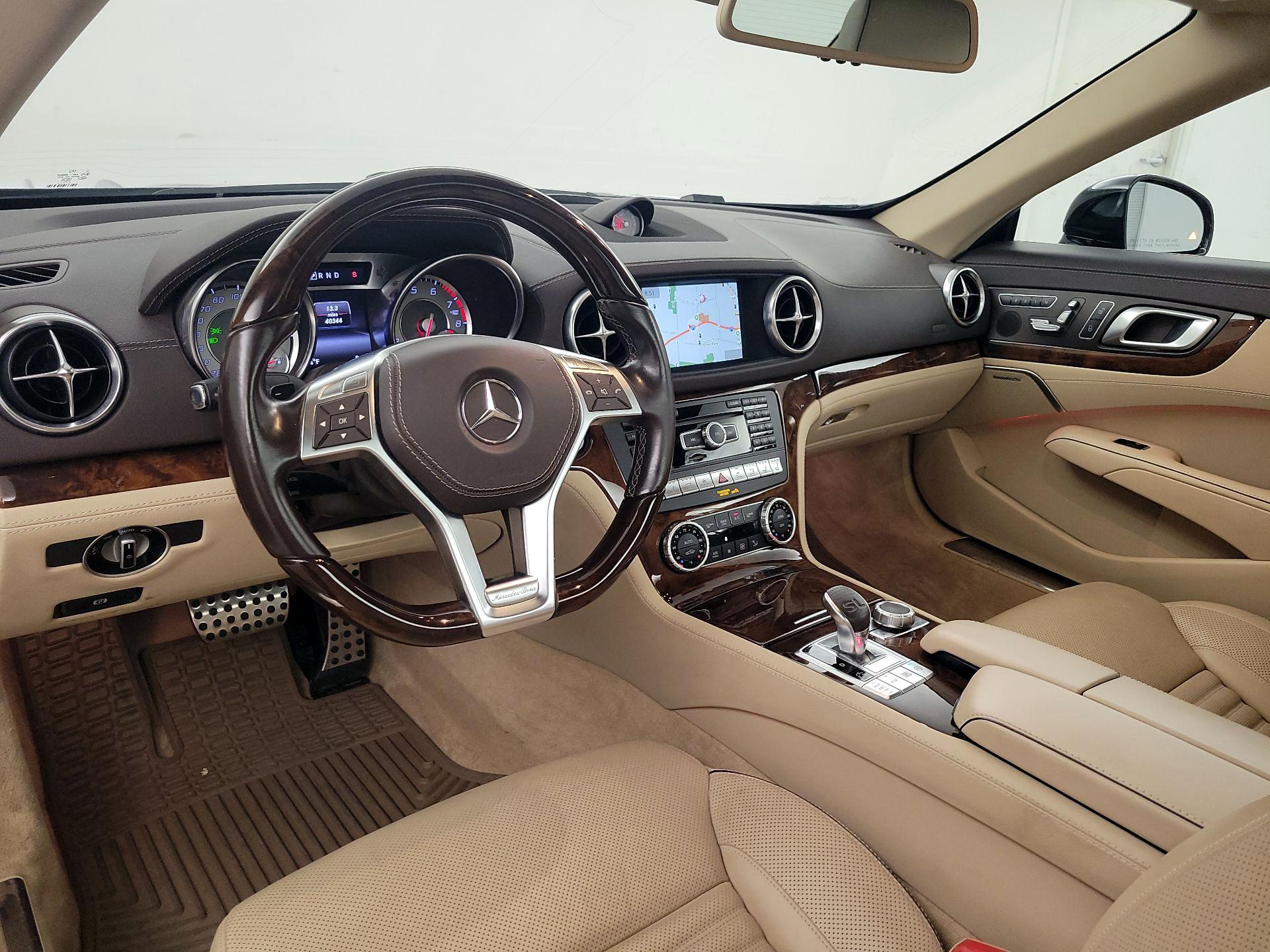 Thumbnail: 2015 Mercedes-Benz SL-Class - 9