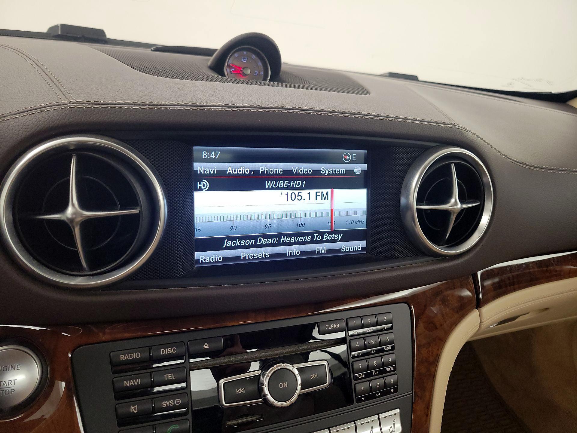Thumbnail: 2015 Mercedes-Benz SL-Class - 16