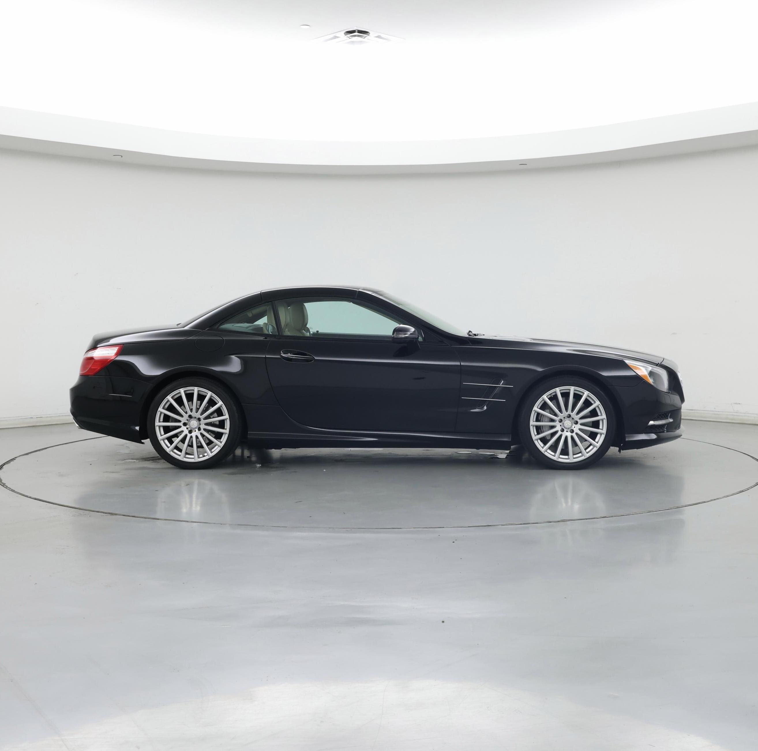 Thumbnail: 2015 Mercedes-Benz SL-Class - 7