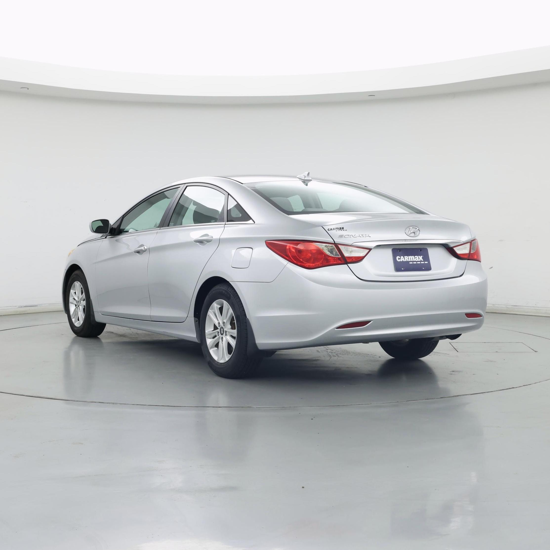 Thumbnail: 2013 Hyundai Sonata - 2