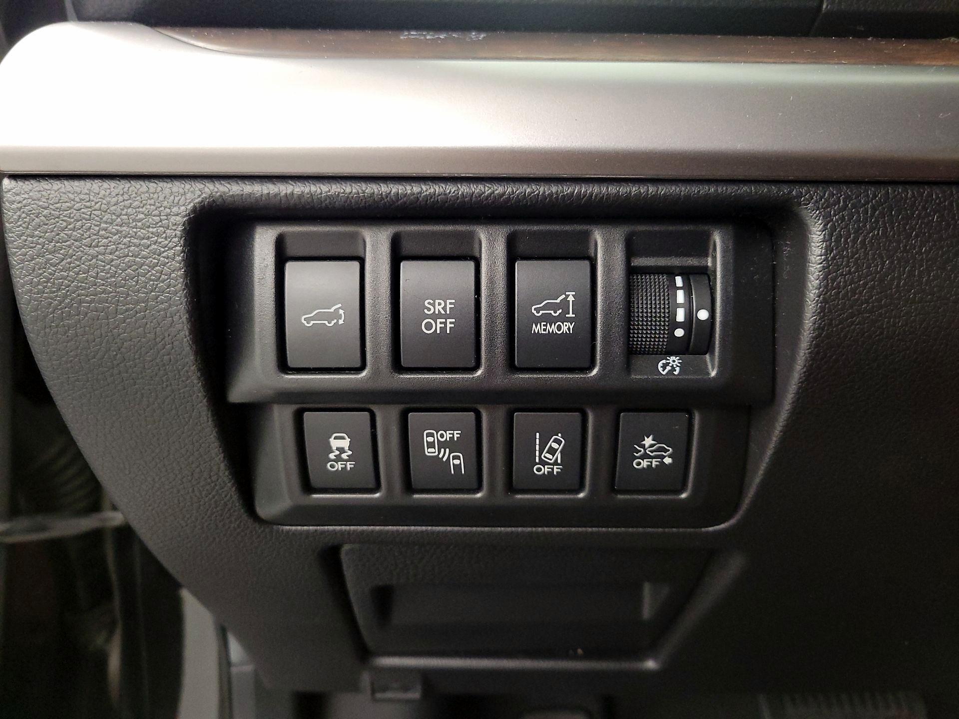 Thumbnail: 2016 Subaru Outback - 13