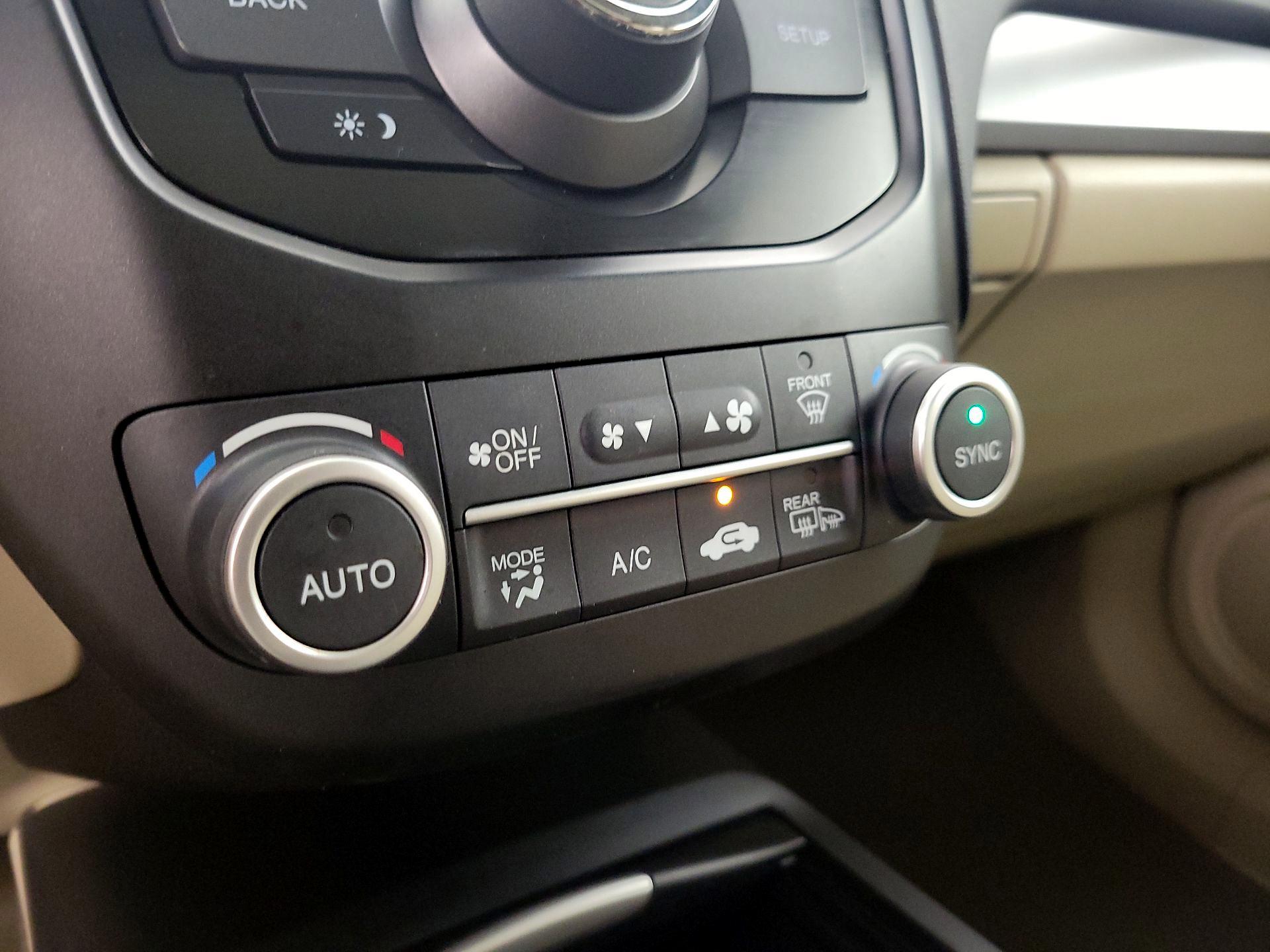 Thumbnail: 2016 Acura RDX - 16