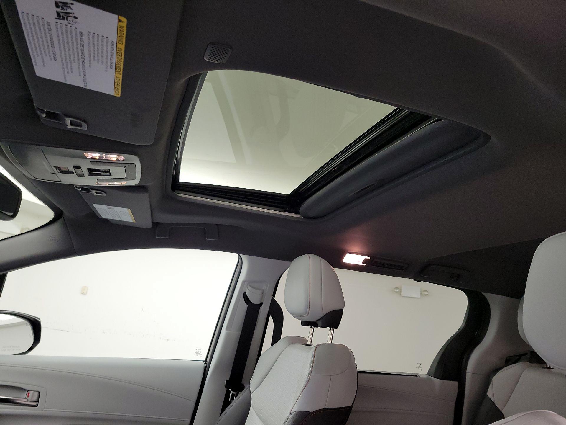 Thumbnail: 2024 Toyota Sienna - 20