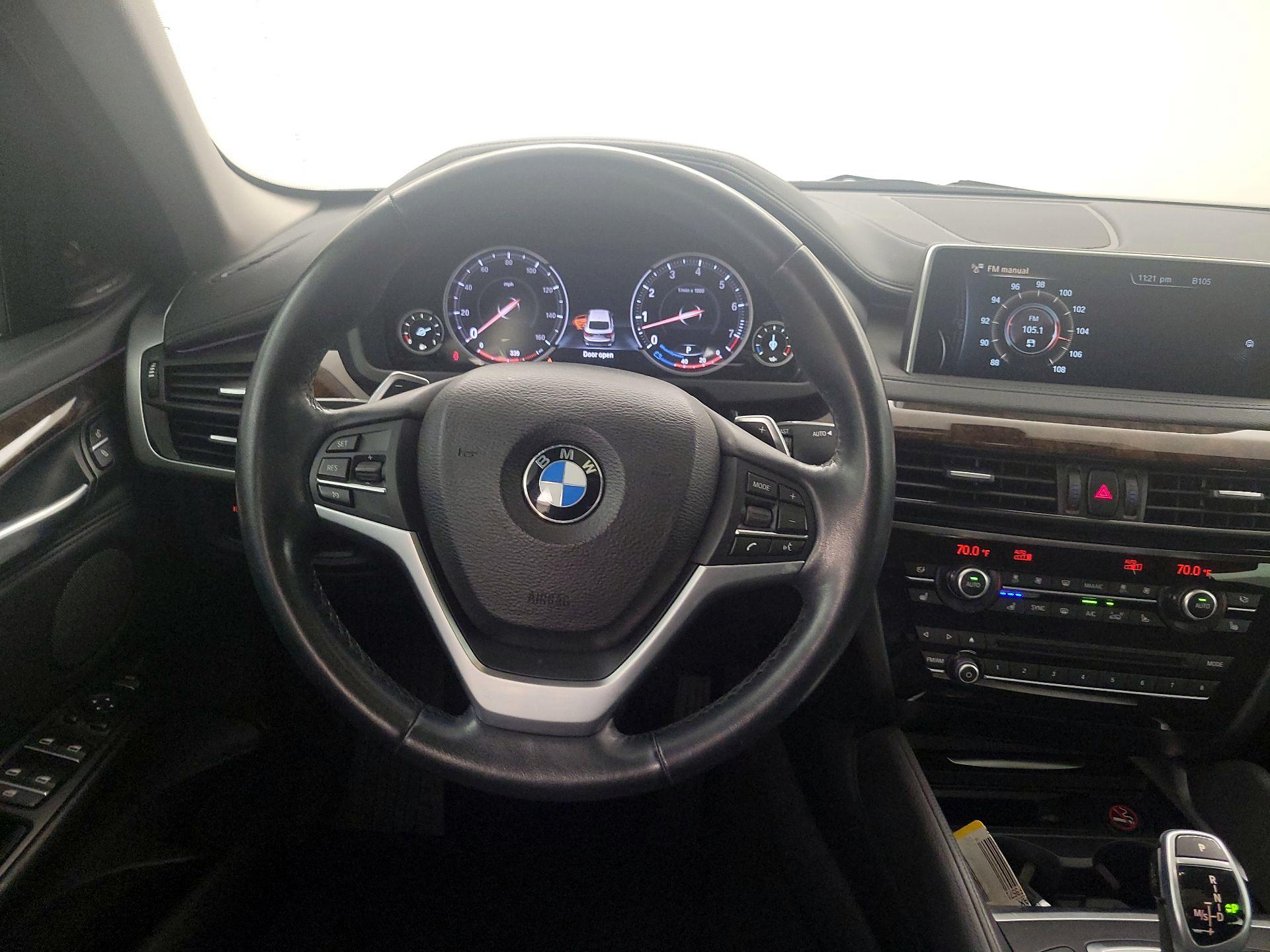 Thumbnail: 2015 BMW X6 - 10