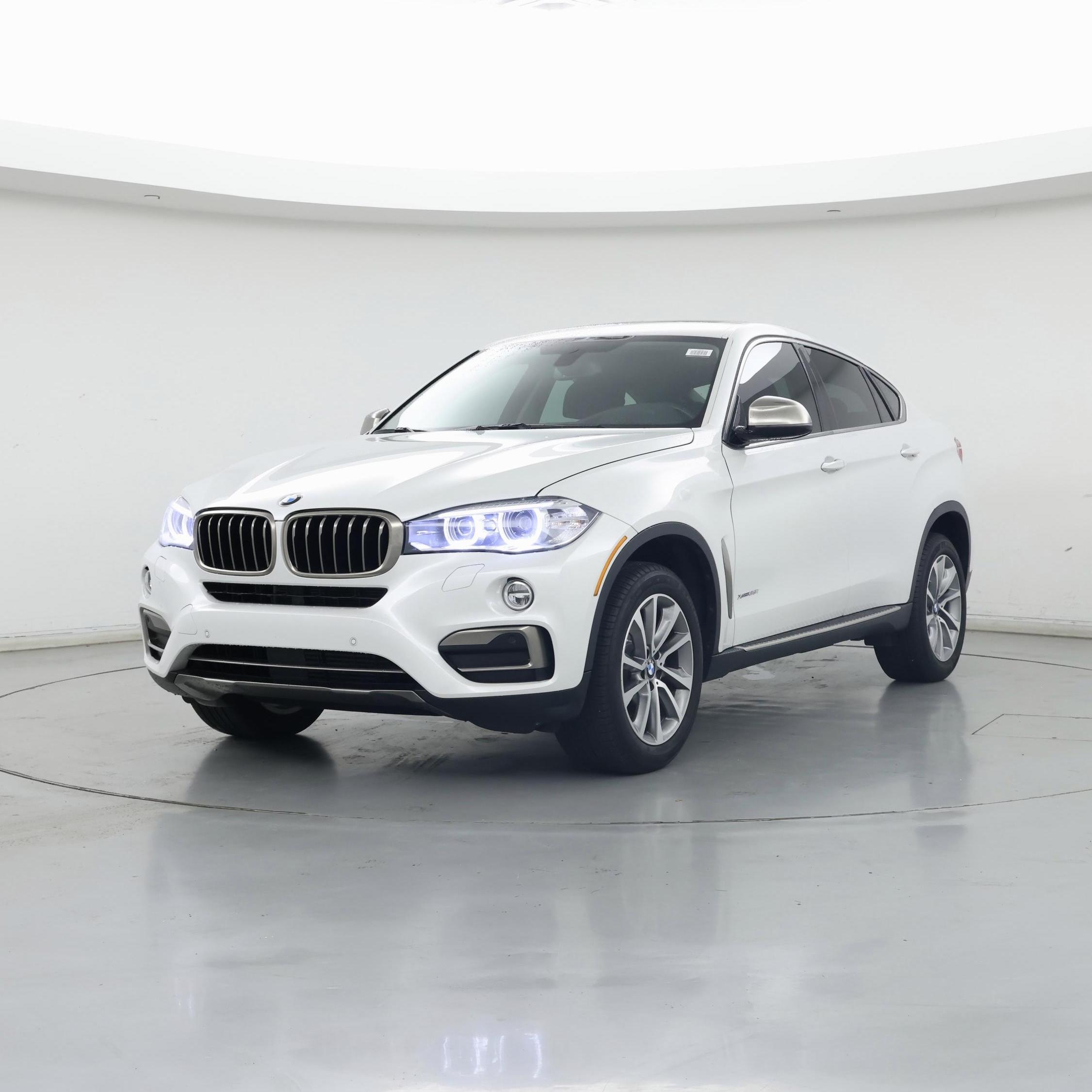 Thumbnail: 2015 BMW X6 - 4