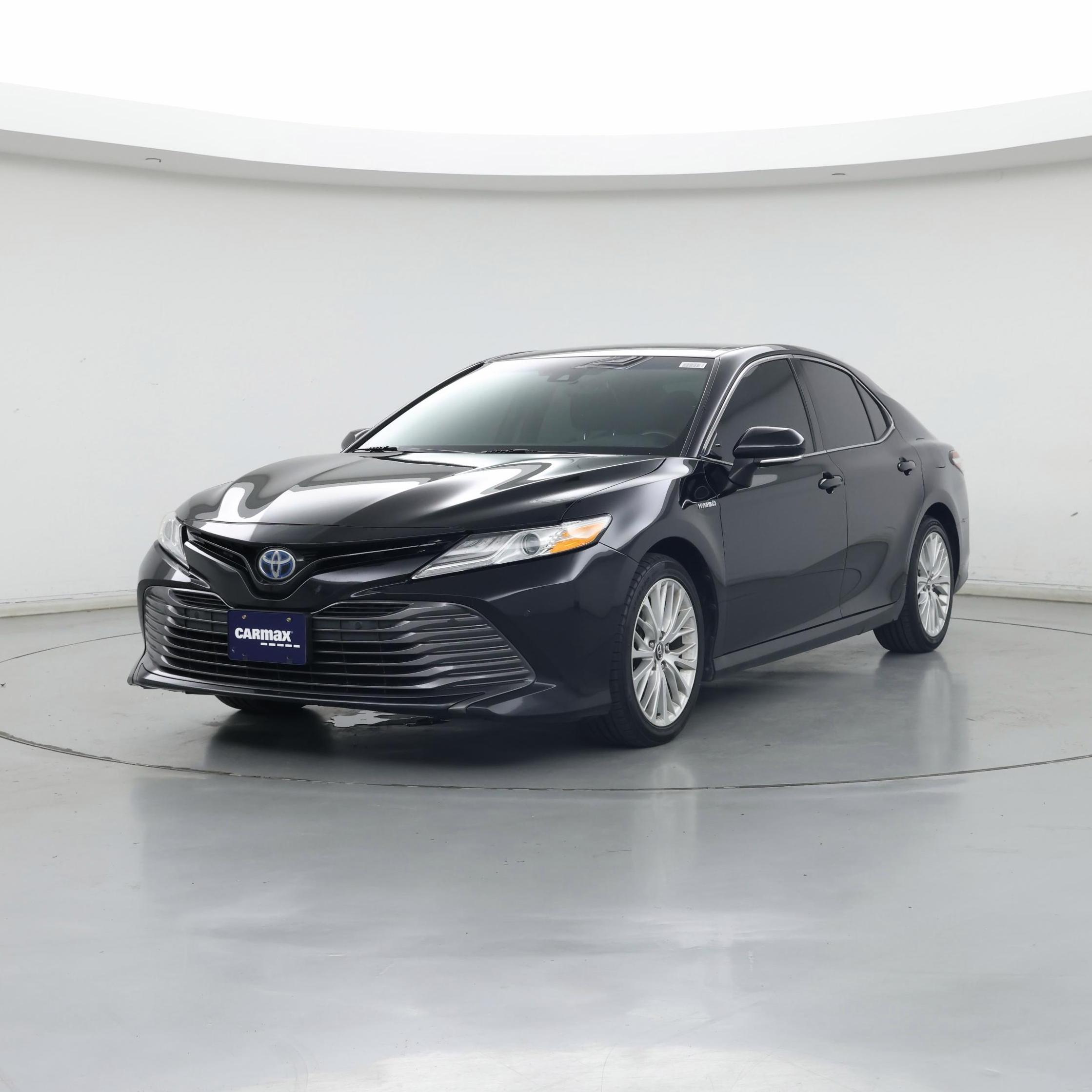 Thumbnail: 2018 Toyota Camry - 4
