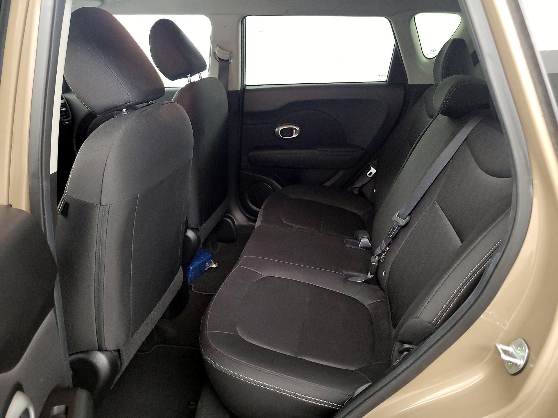 Thumbnail: 2015 Kia Soul - 19