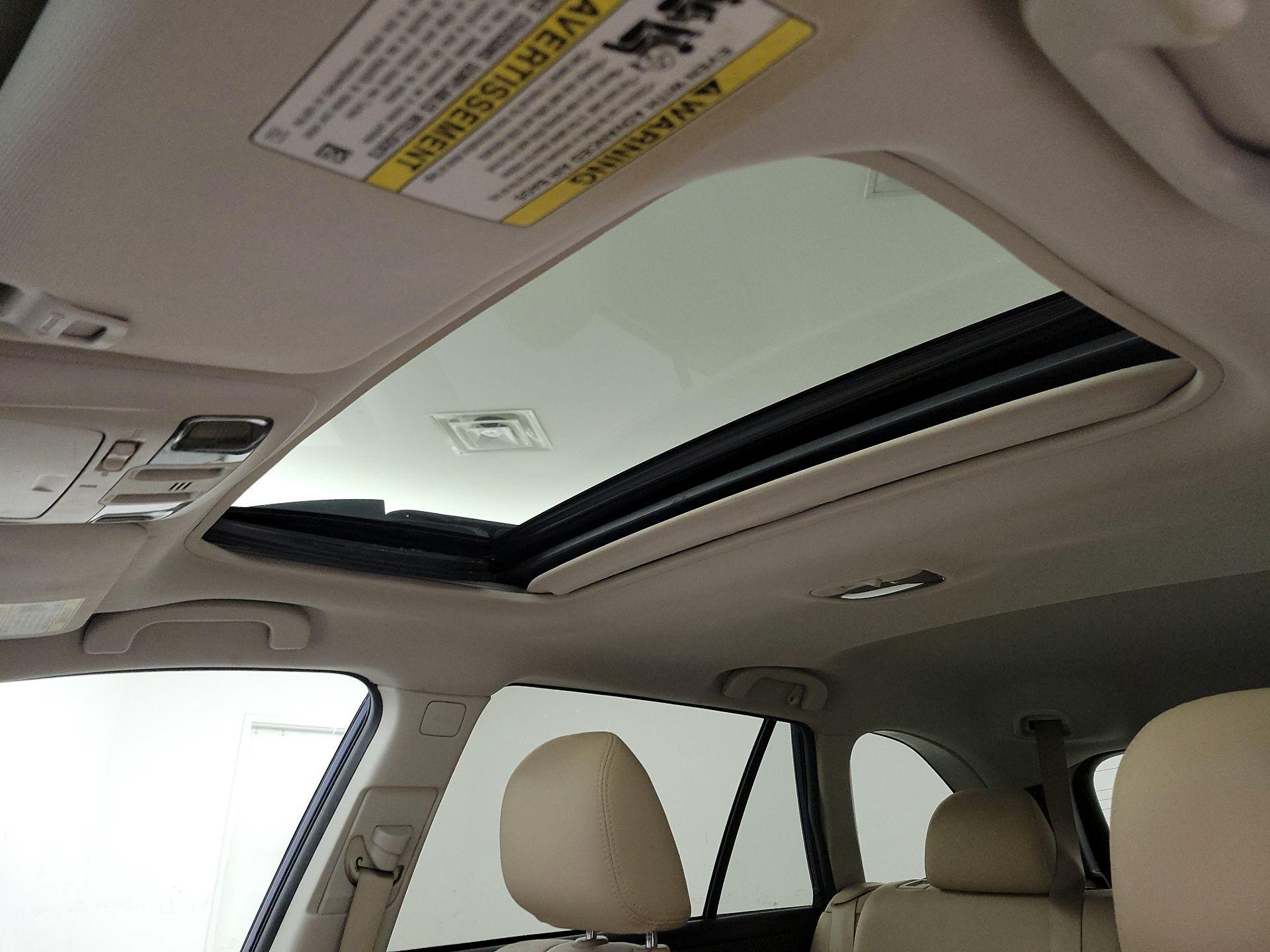 Thumbnail: 2015 Subaru Outback - 20