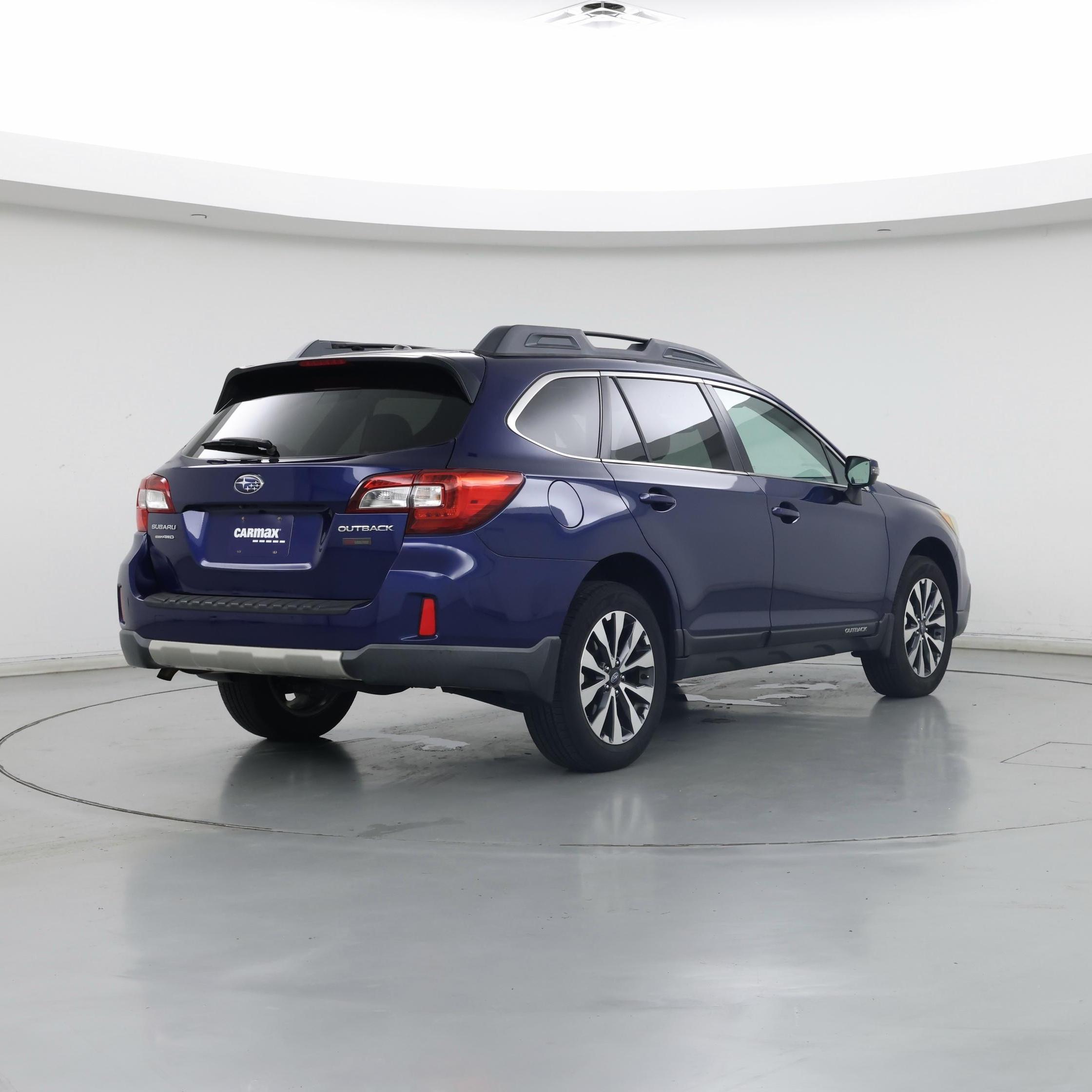 Thumbnail: 2015 Subaru Outback - 8