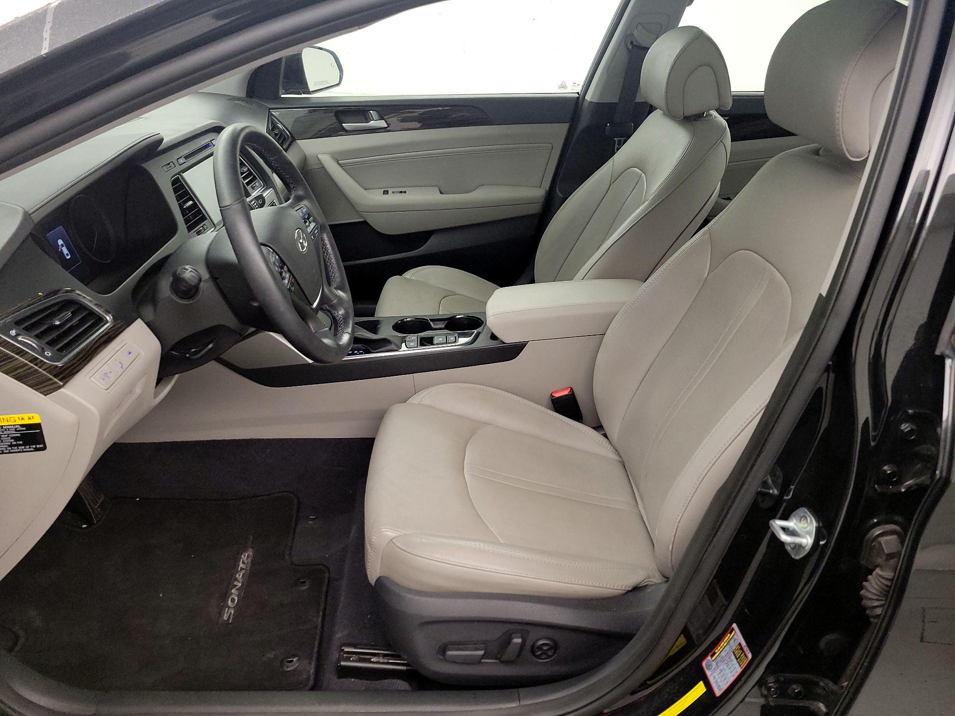 Thumbnail: 2016 Hyundai Sonata - 11