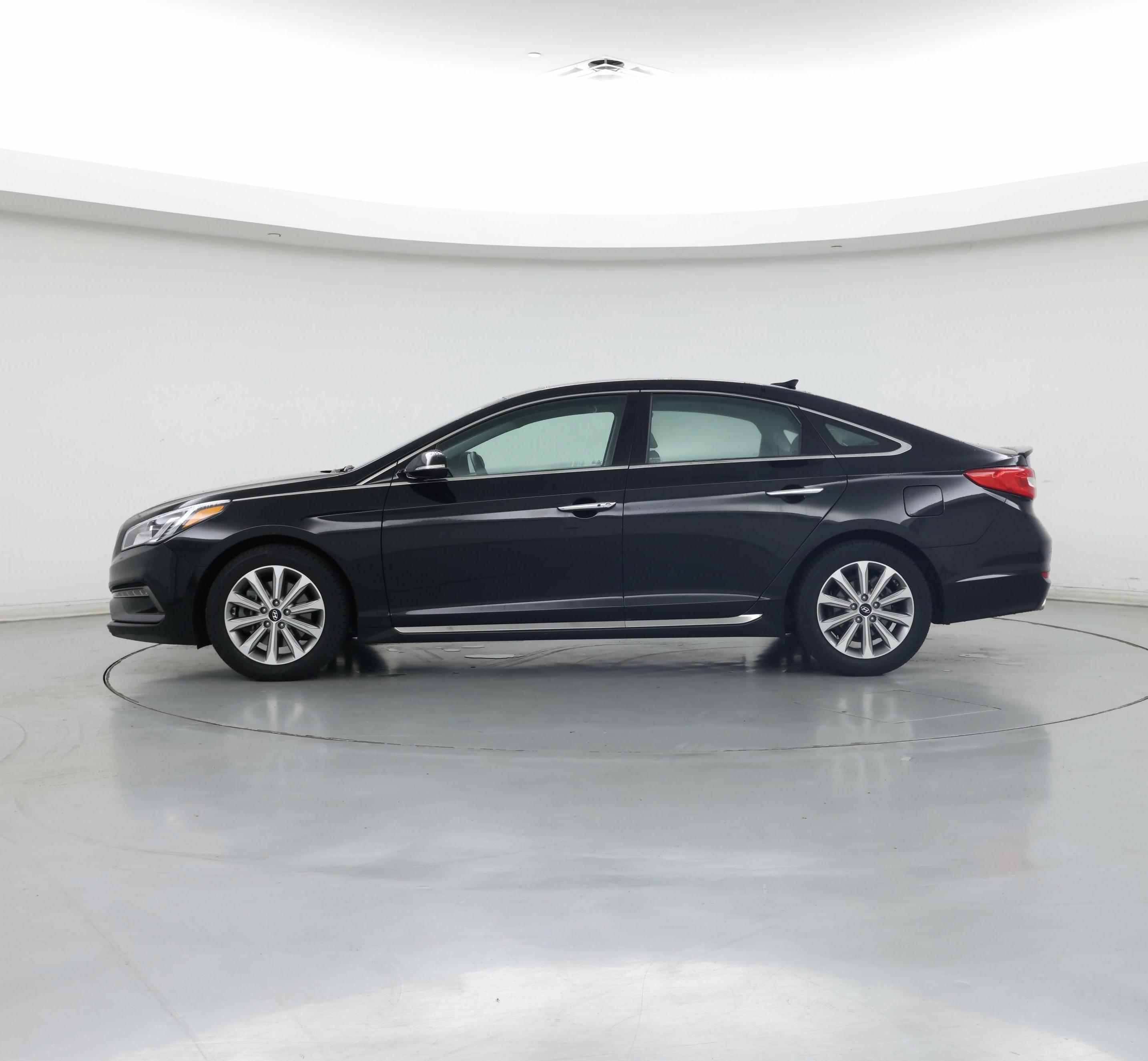 Thumbnail: 2016 Hyundai Sonata - 3