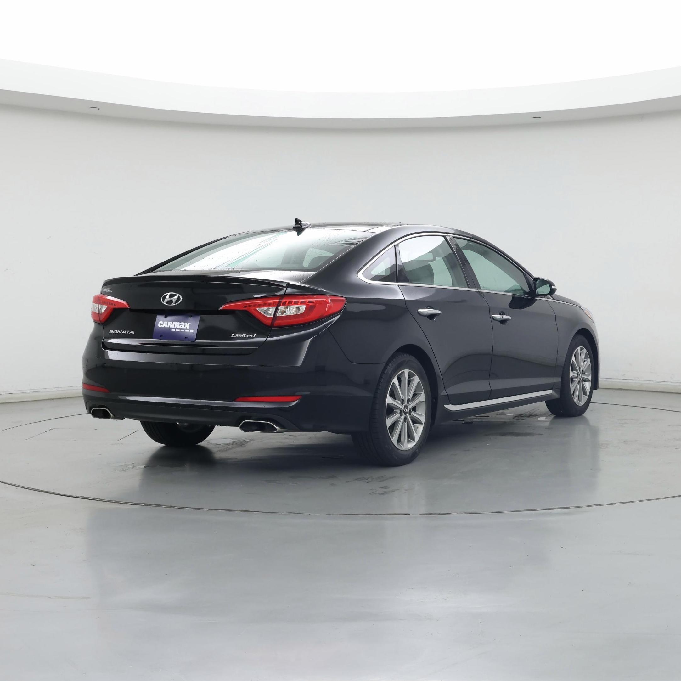 Thumbnail: 2016 Hyundai Sonata - 8