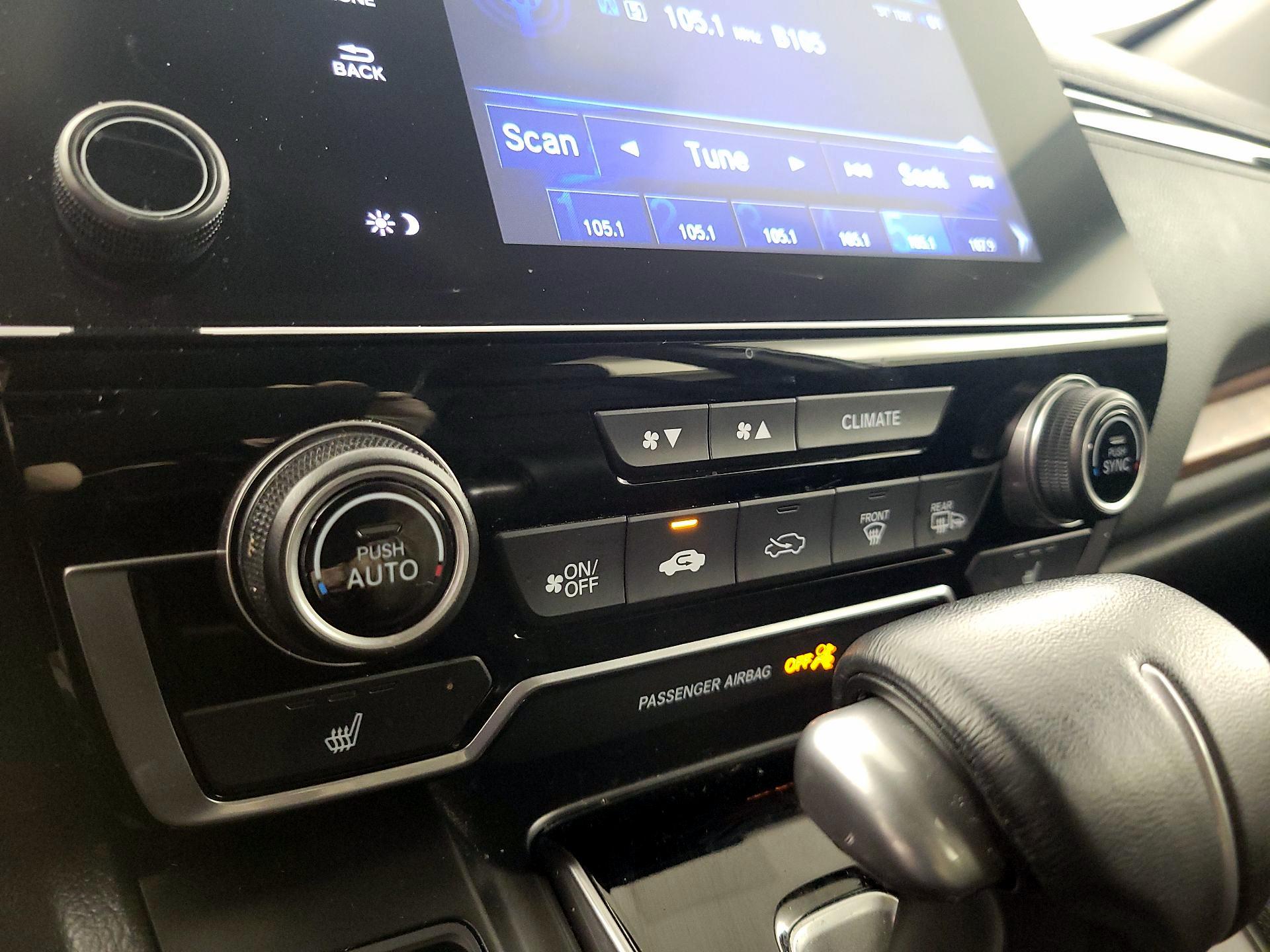 Thumbnail: 2019 Honda CR-V - 16