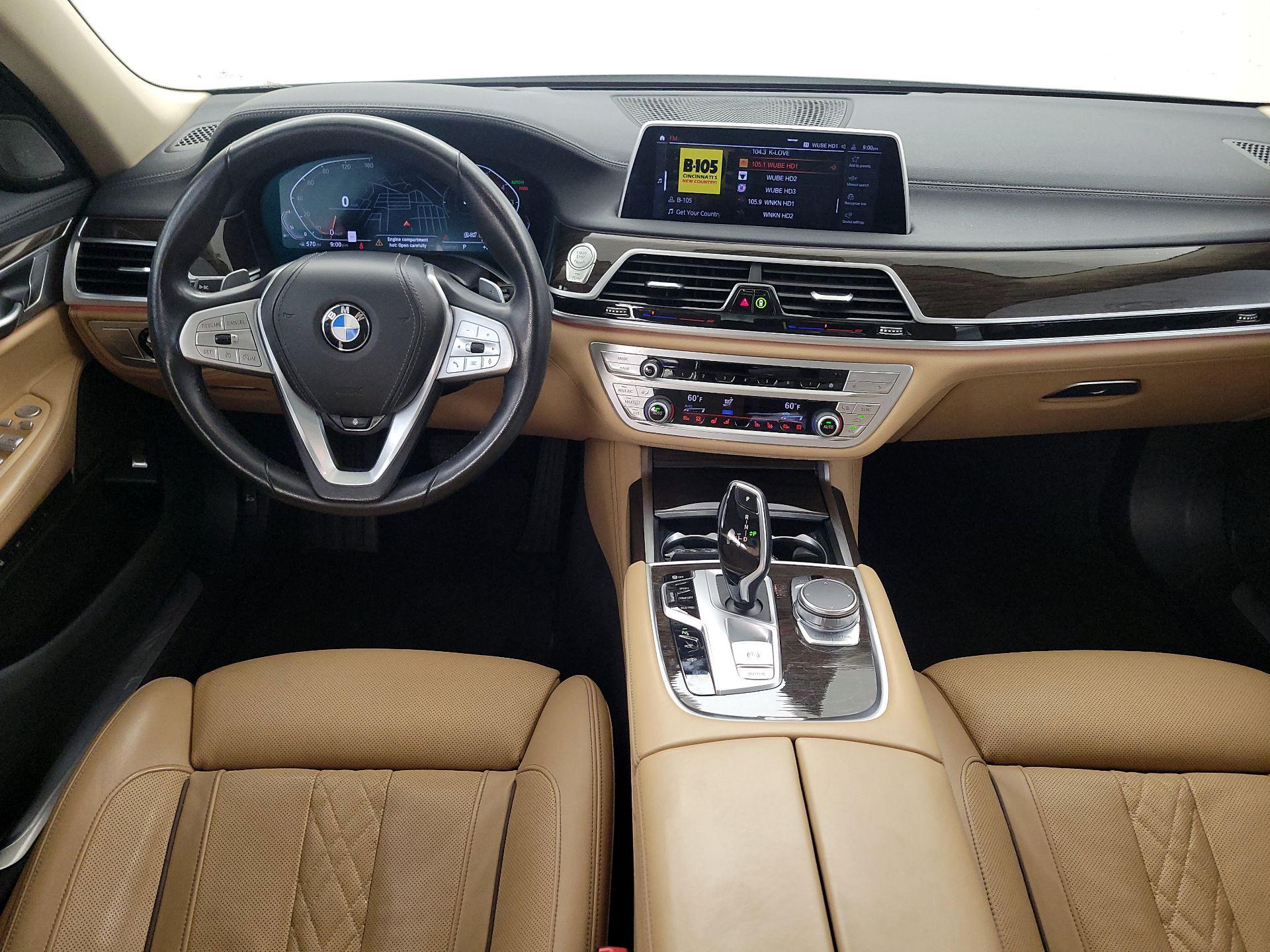 Thumbnail: 2022 BMW 7 Series - 9
