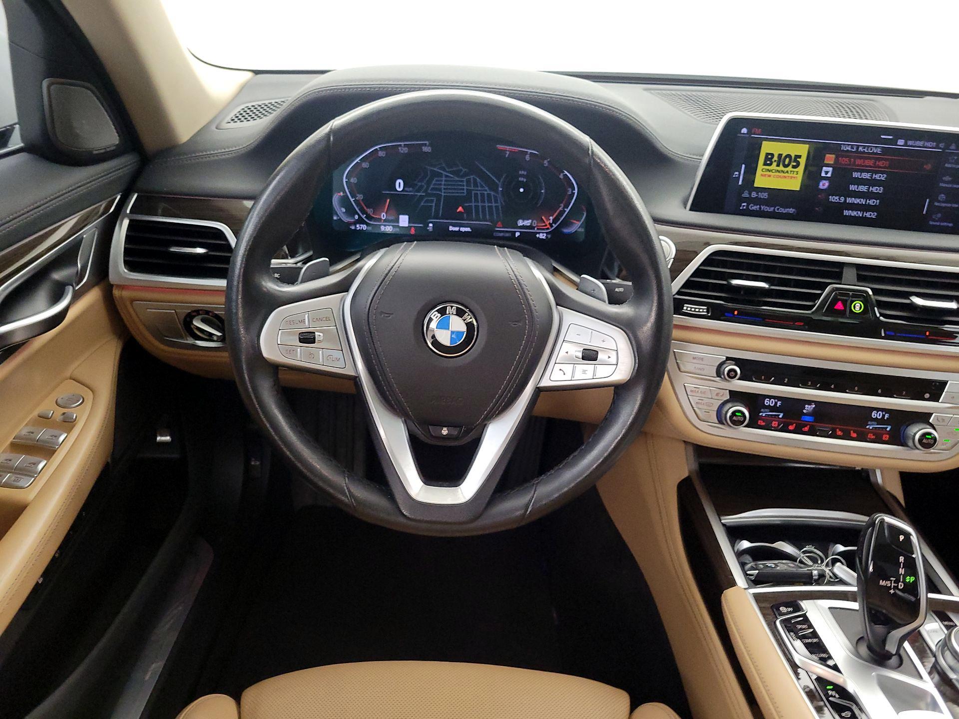Thumbnail: 2022 BMW 7 Series - 10