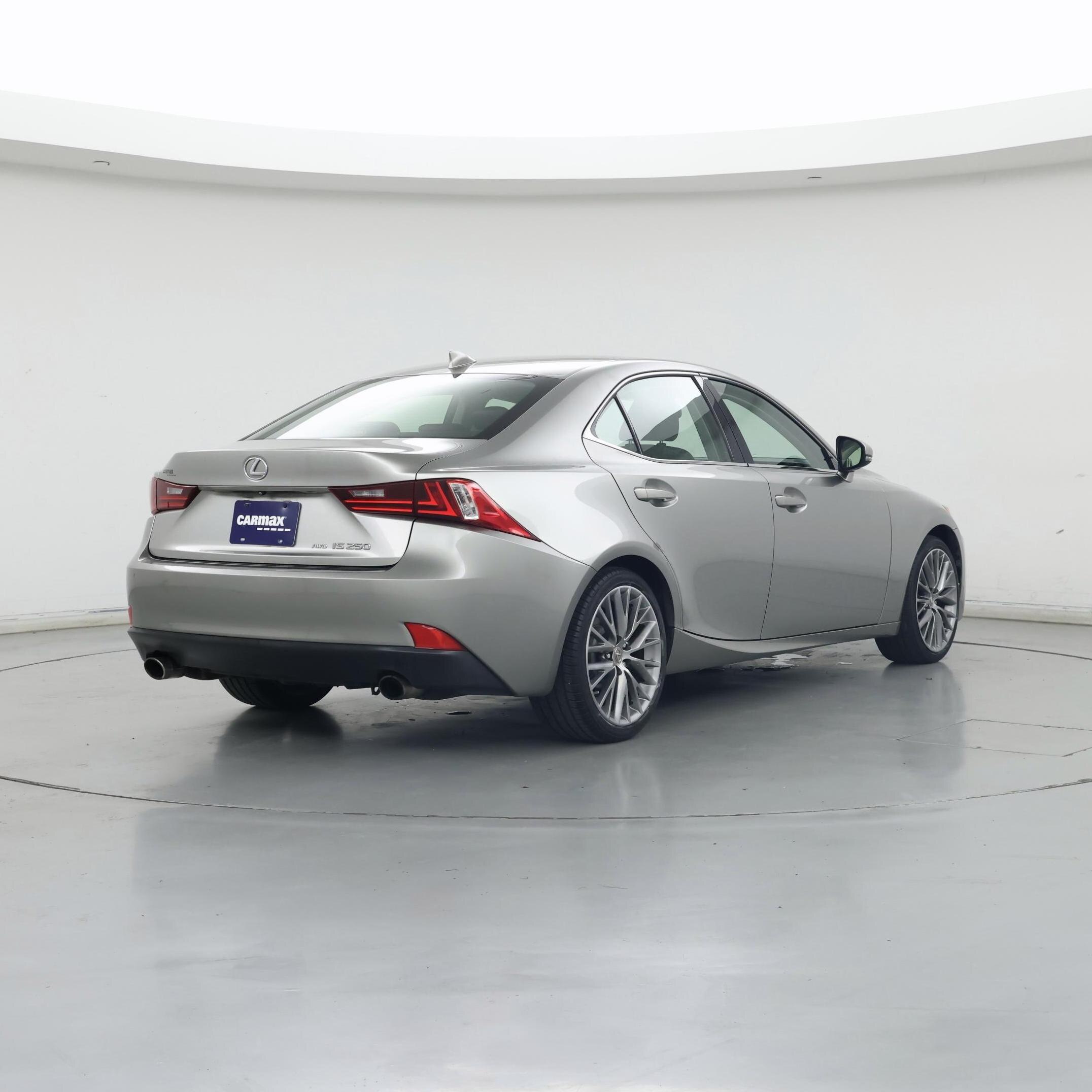 Thumbnail: 2015 Lexus IS - 8