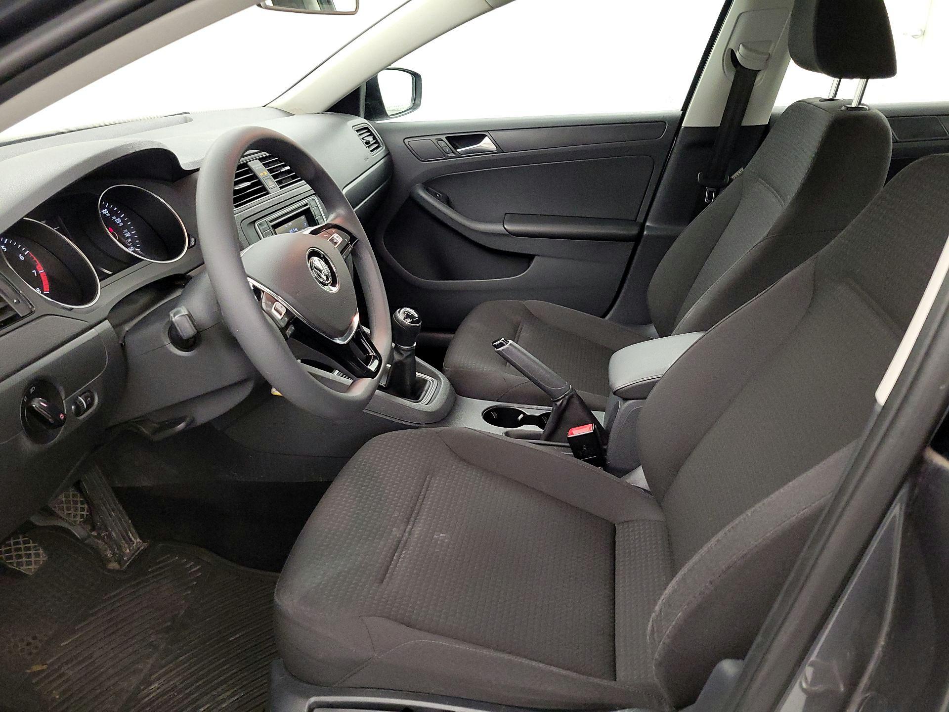 Thumbnail: 2019 Nissan Sentra - 11