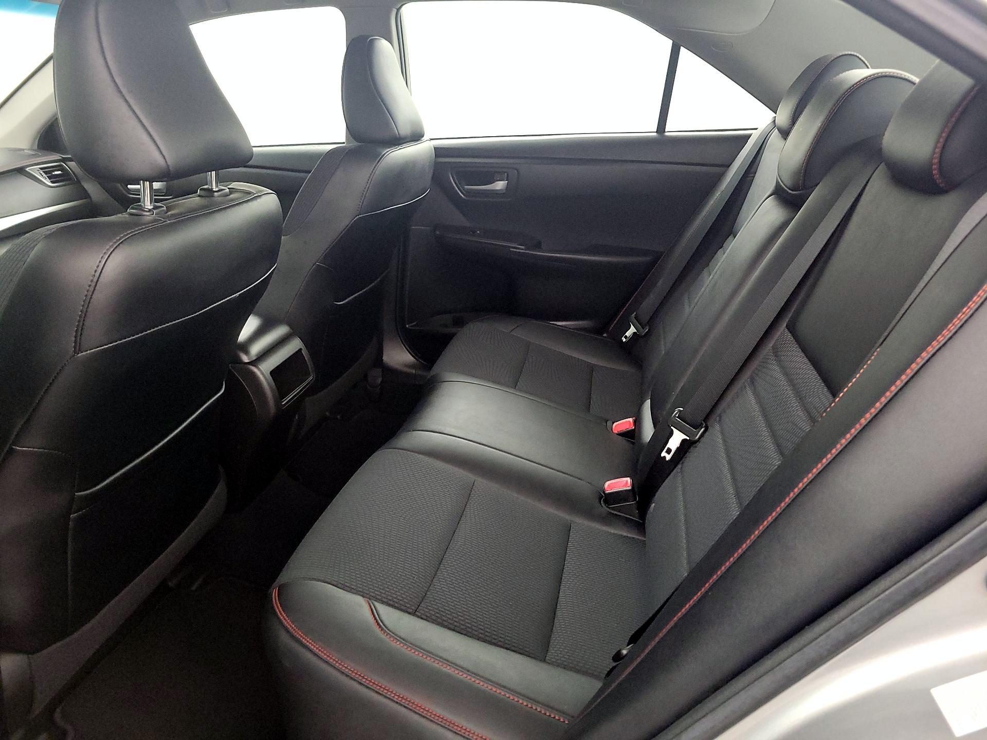 Thumbnail: 2017 Toyota Camry - 19