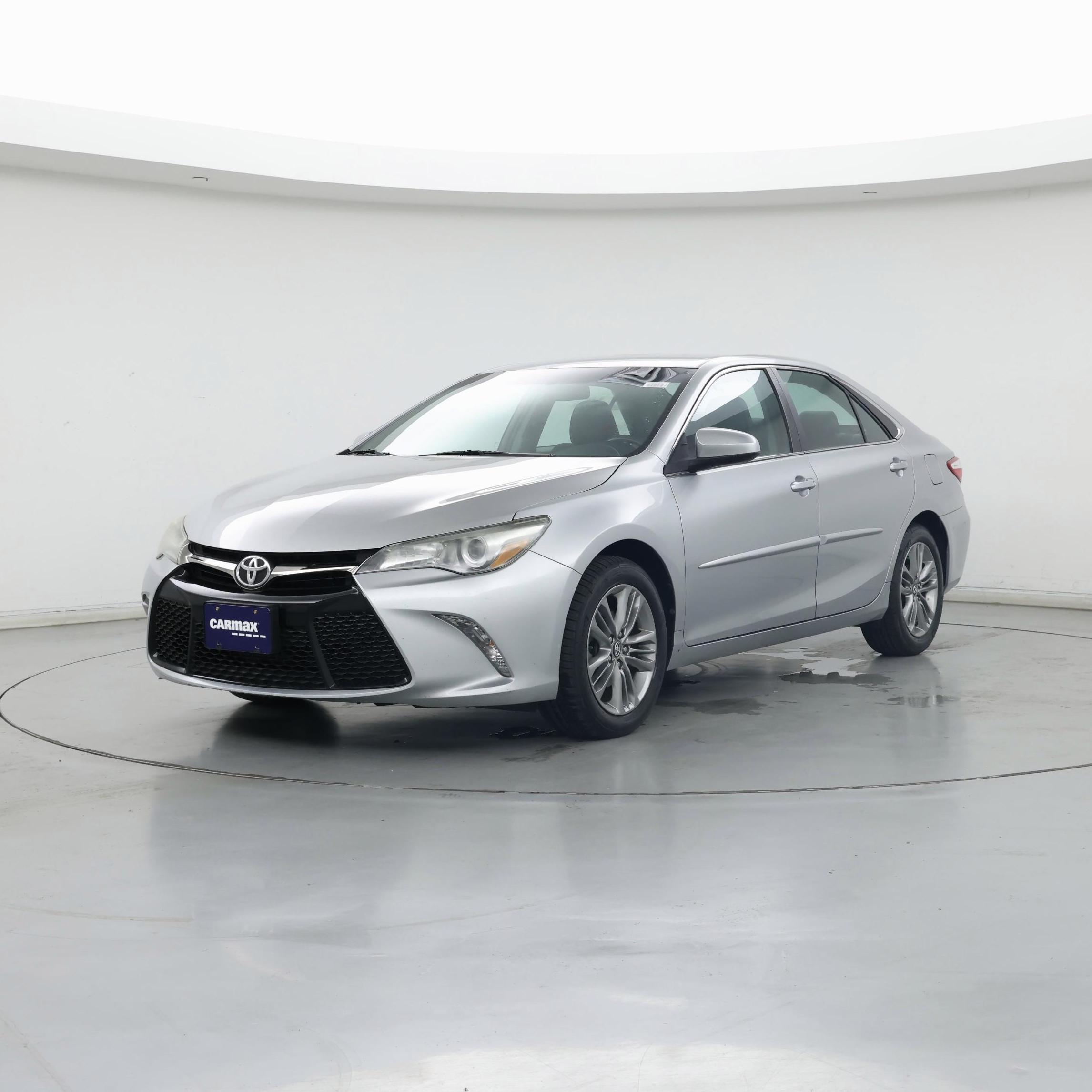Thumbnail: 2017 Toyota Camry - 4
