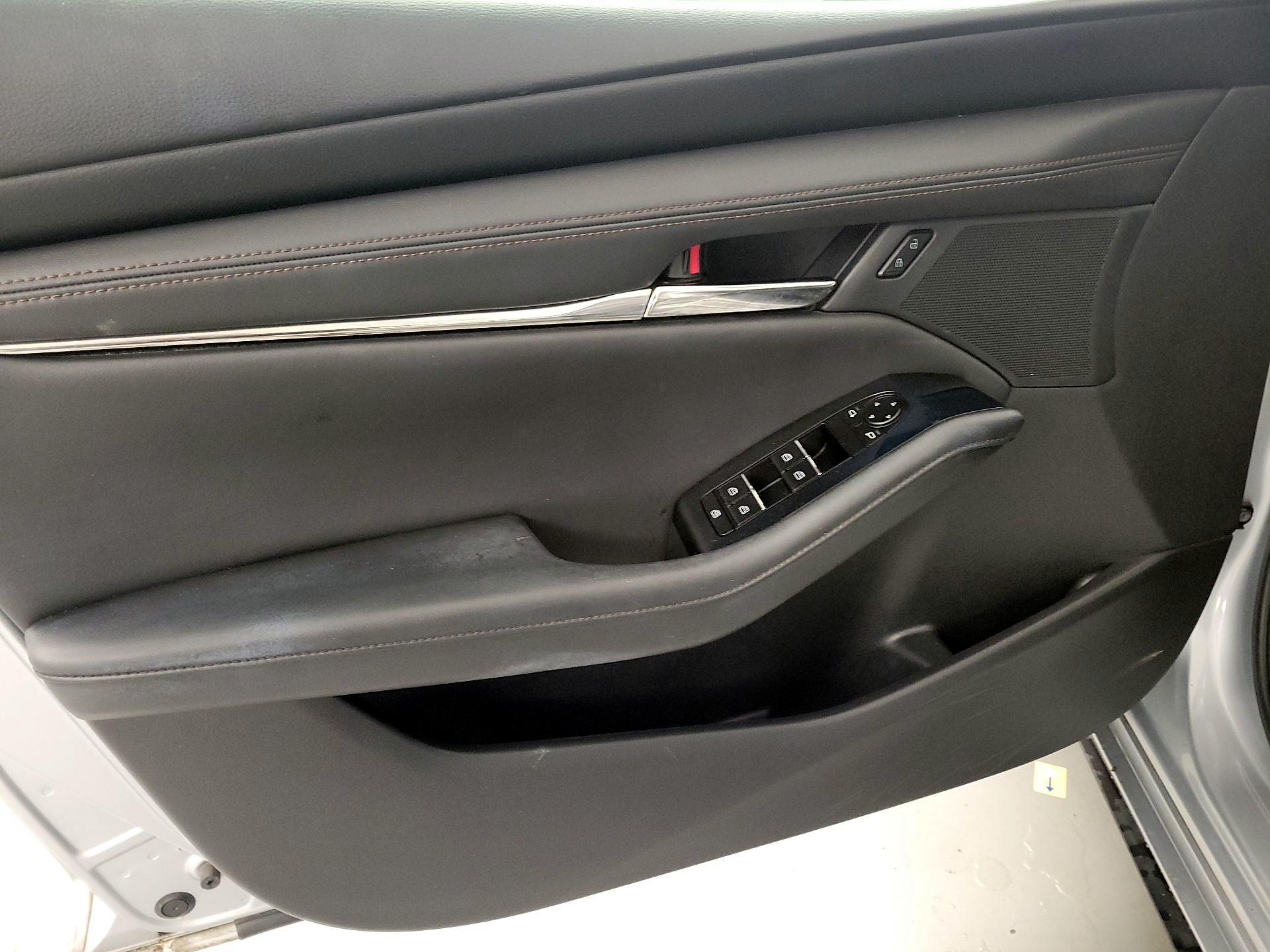 Thumbnail: 2019 Mazda Mazda3 - 12
