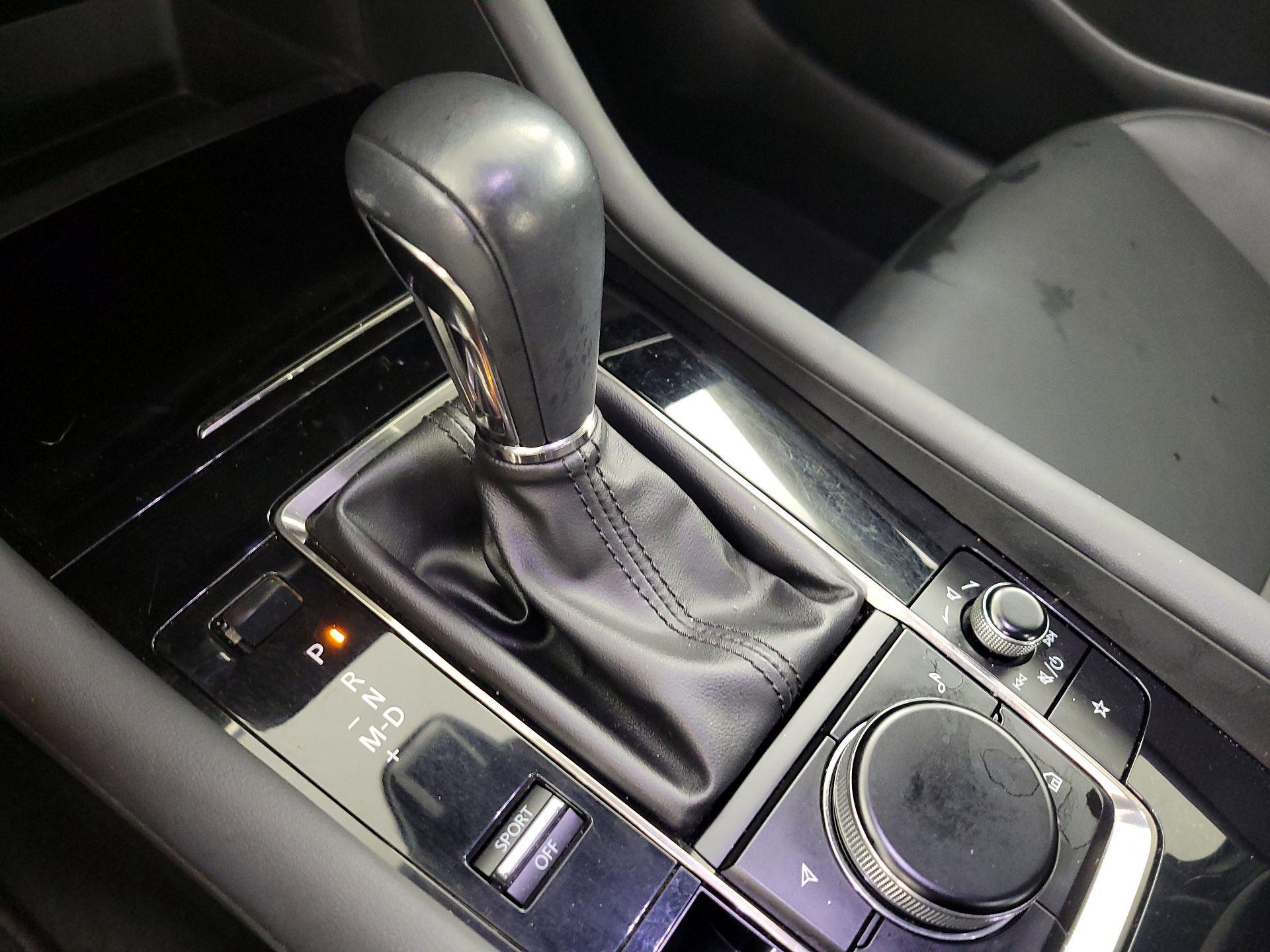 Thumbnail: 2019 Mazda Mazda3 - 17