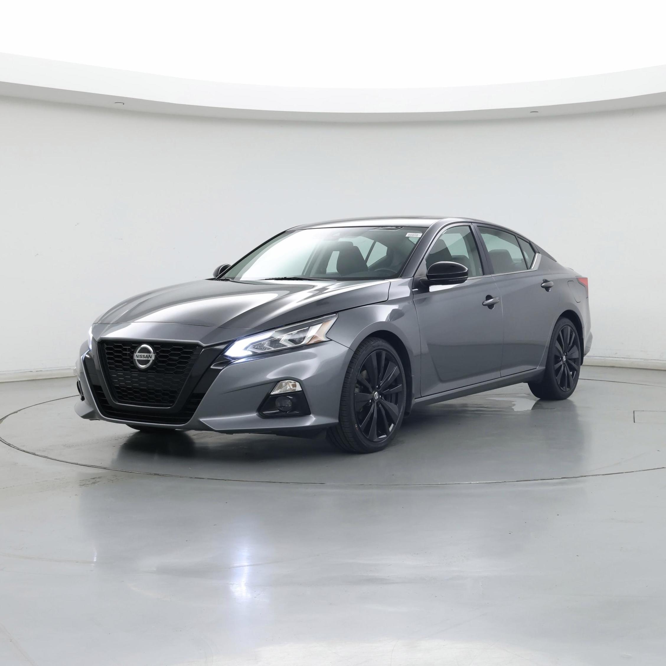 Thumbnail: 2022 Nissan Altima - 4