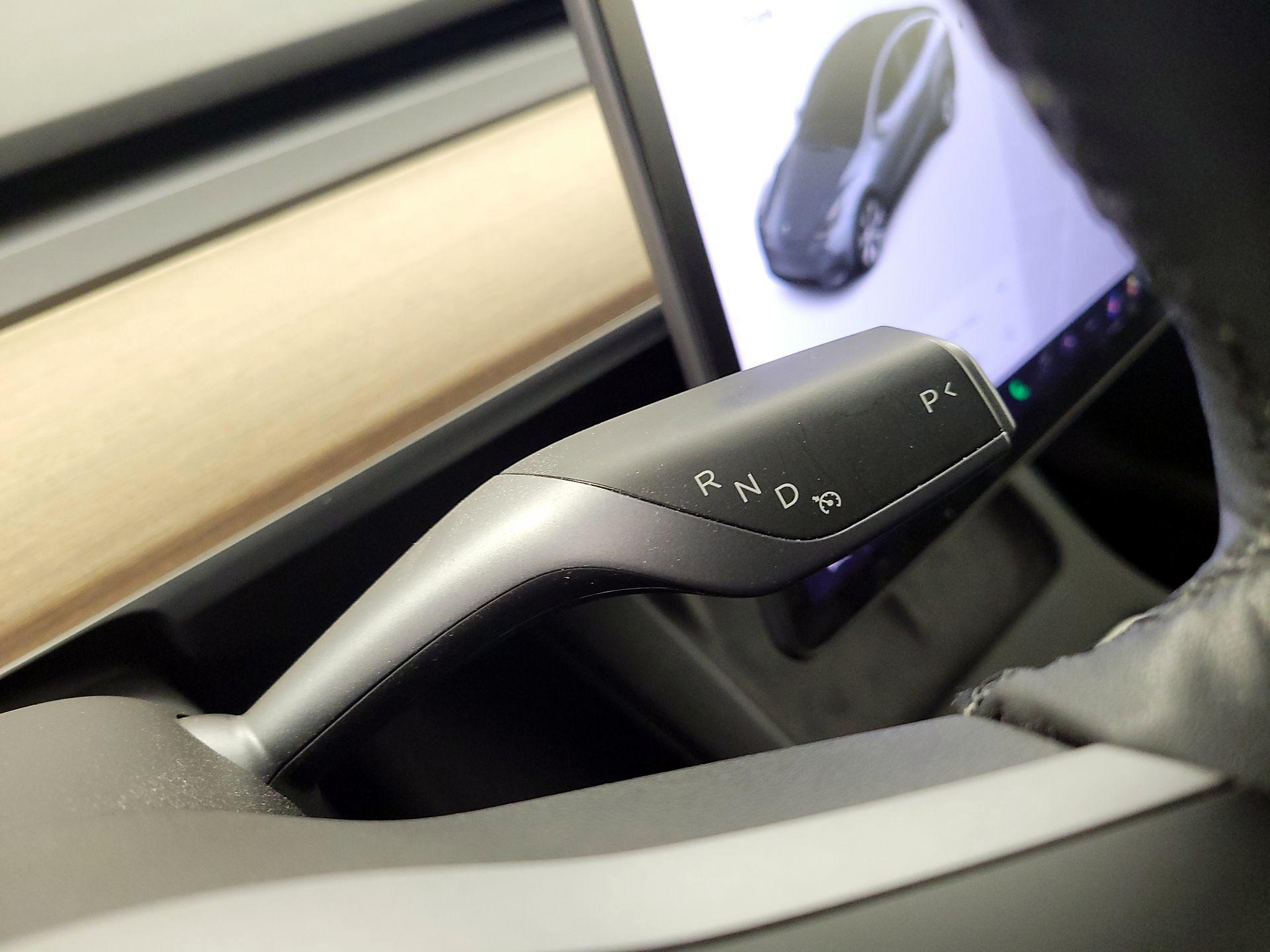 Thumbnail: 2021 Tesla Model Y - 17
