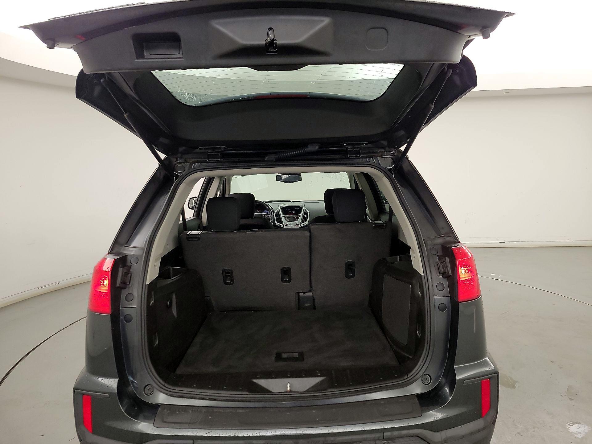 Thumbnail: 2017 GMC Terrain - 20