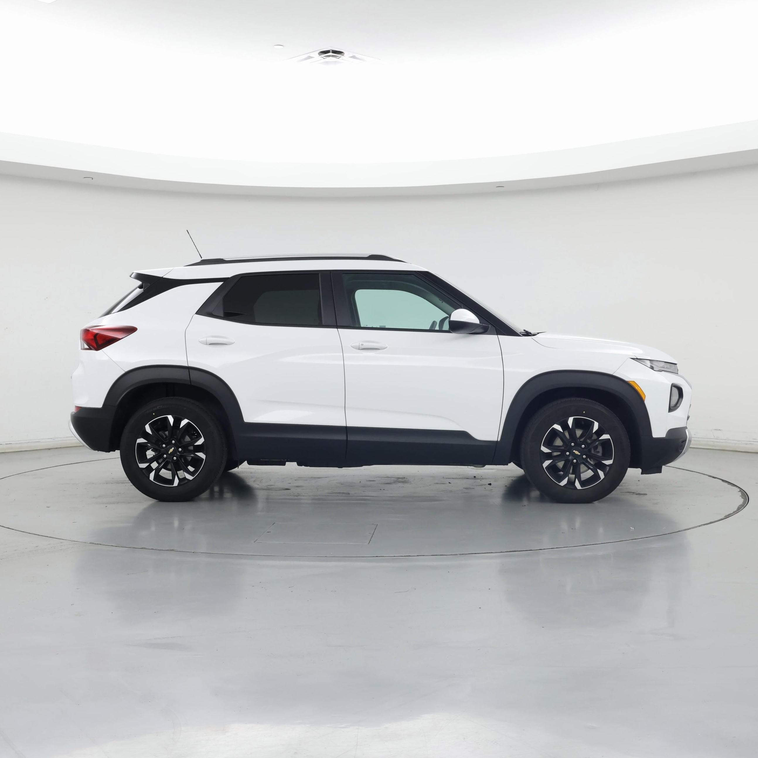 Thumbnail: 2023 Chevrolet TrailBlazer - 7